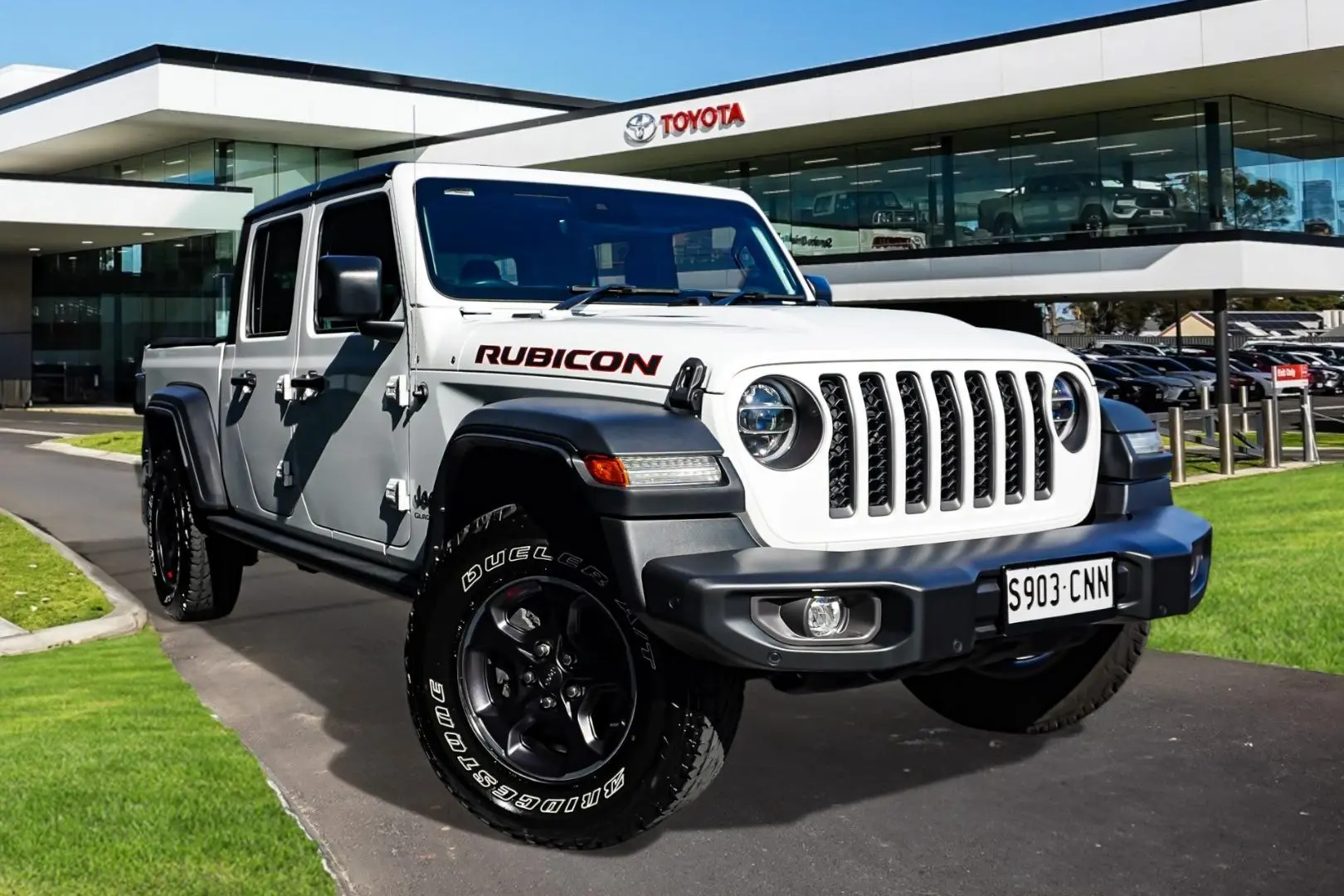 2021 Jeep Gladiator Gallery Image 1