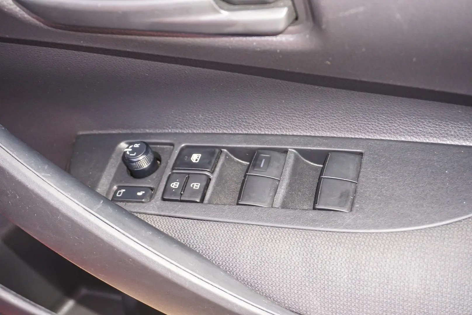 2021 Toyota Corolla Gallery Image 18