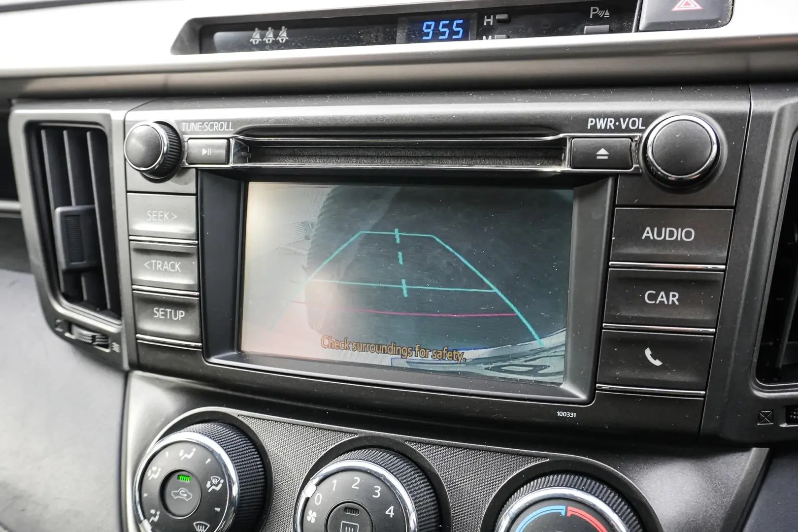 2013 Toyota RAV4 Gallery Image 22