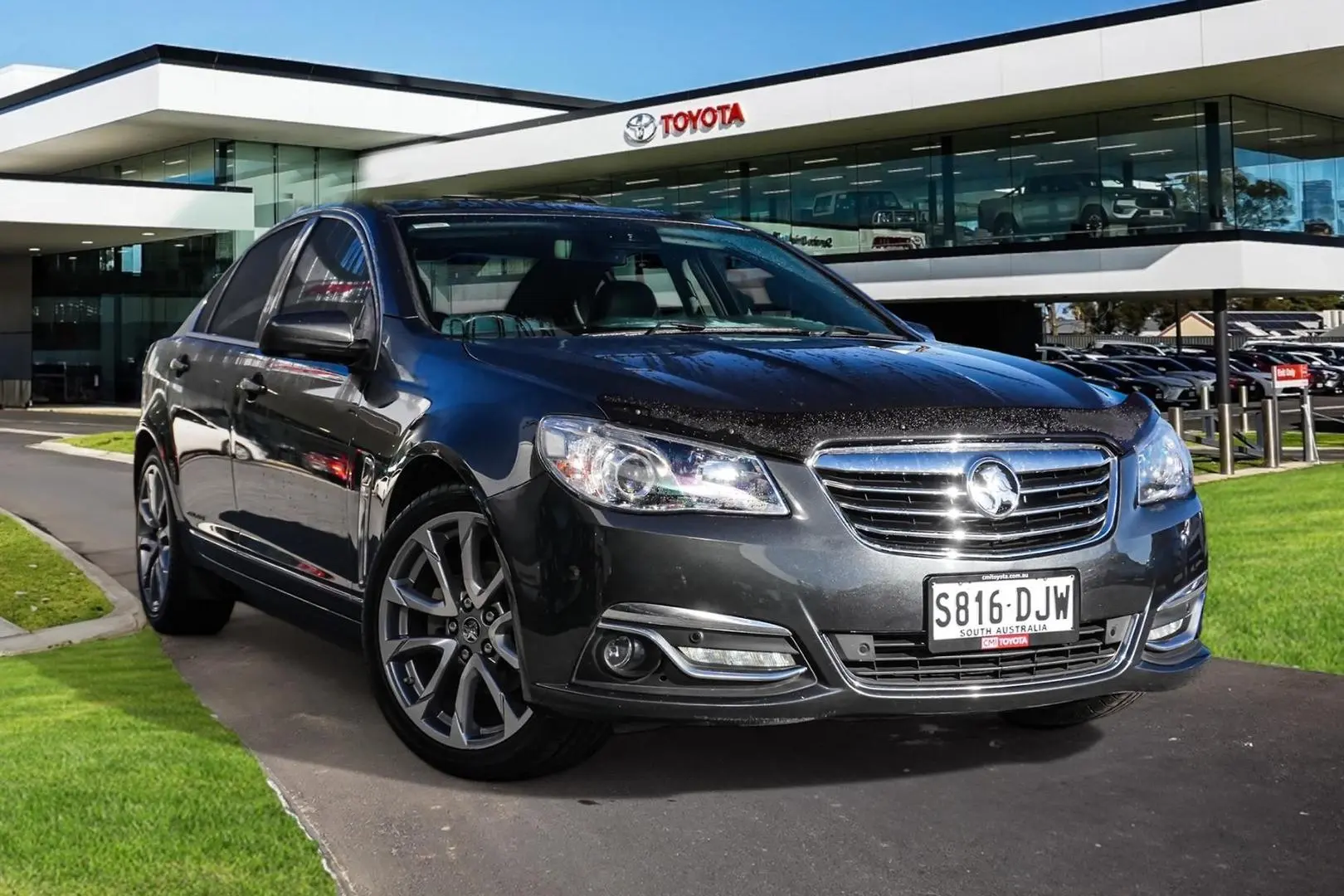 2017 Holden Calais Image