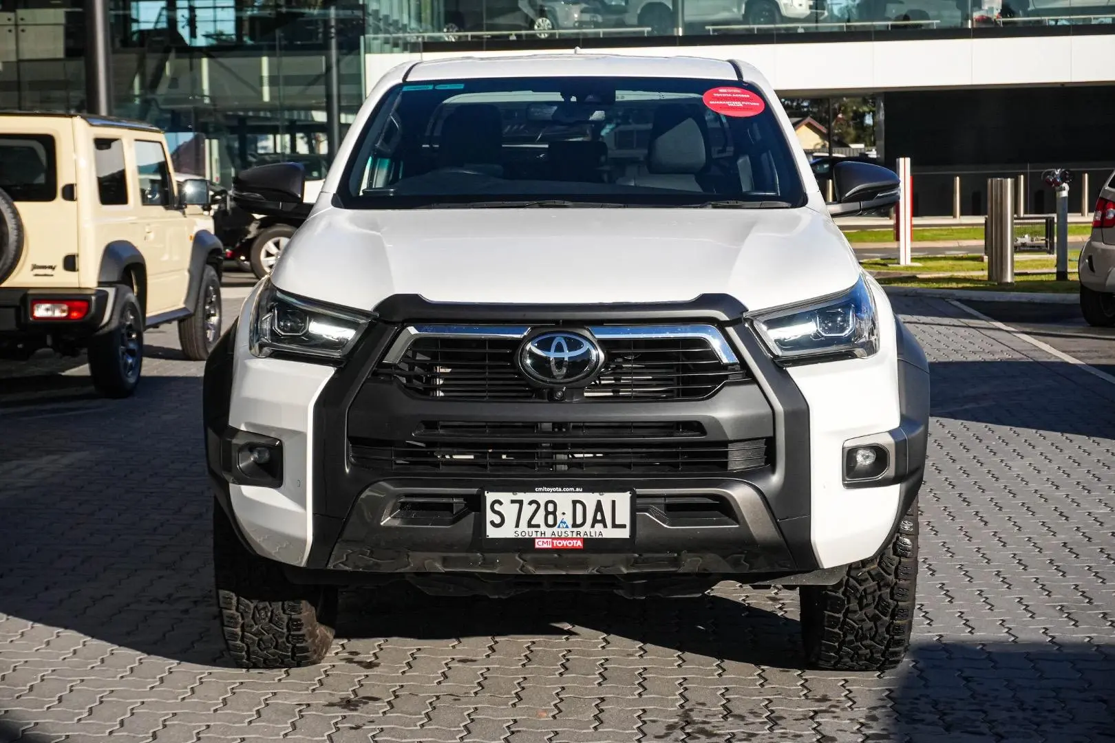 2024 Toyota Hilux Gallery Image 5