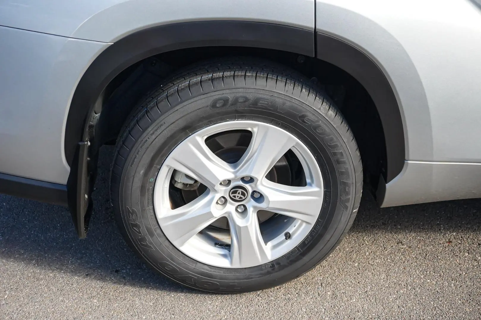 2024 Toyota Kluger Gallery Image 16