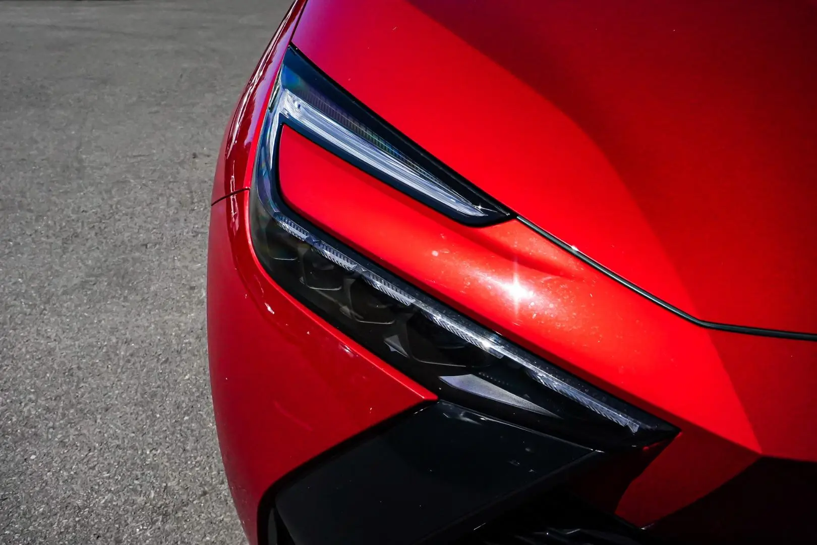 2024 Toyota C-HR Gallery Image 13