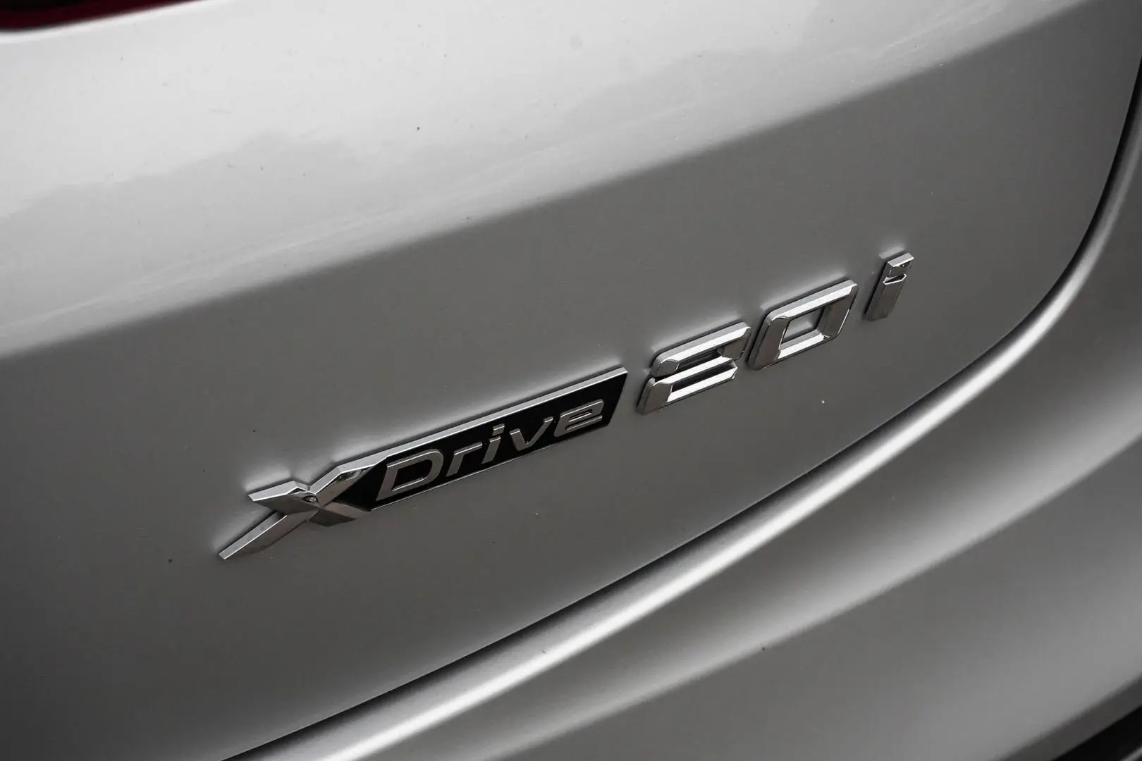 2019 BMW X4 Gallery Image 16