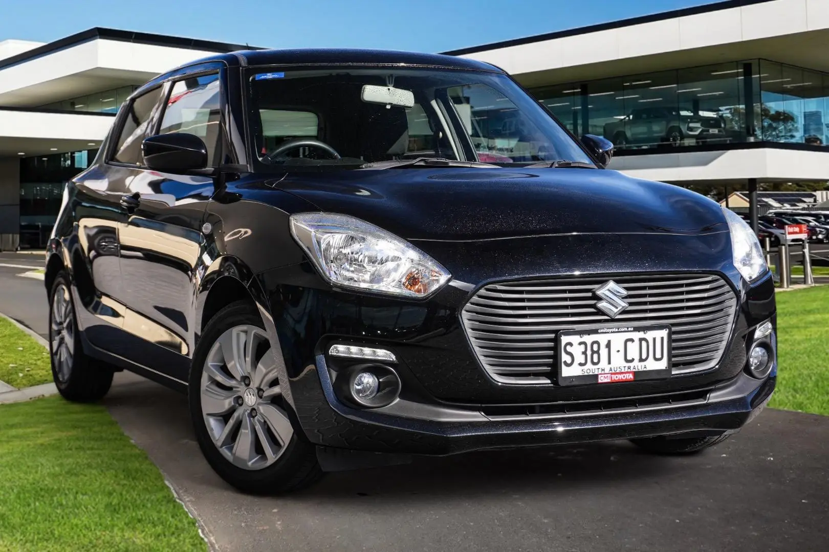2020 Suzuki Swift Image