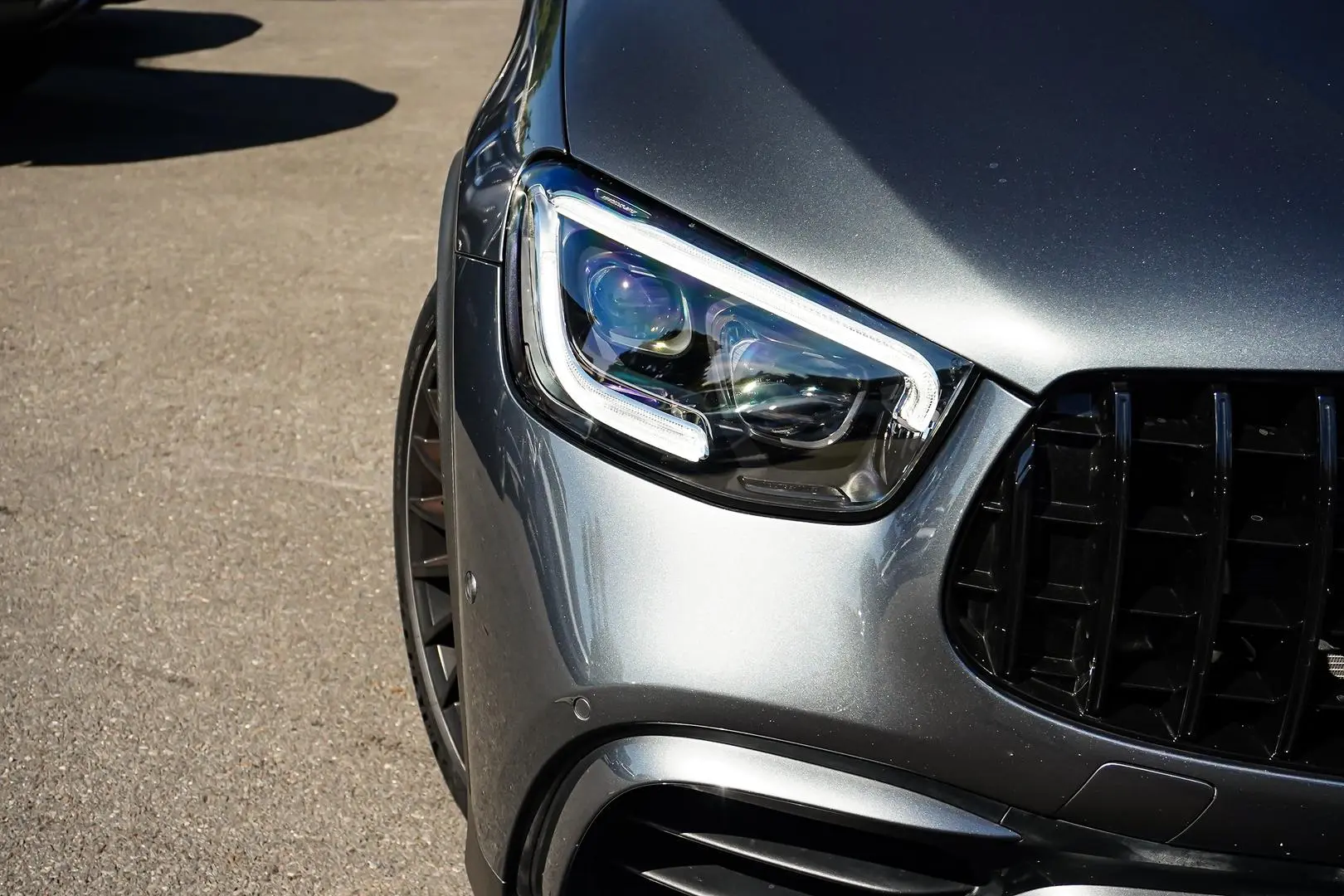 2020 Mercedes-Benz GLC-Class Gallery Image 12