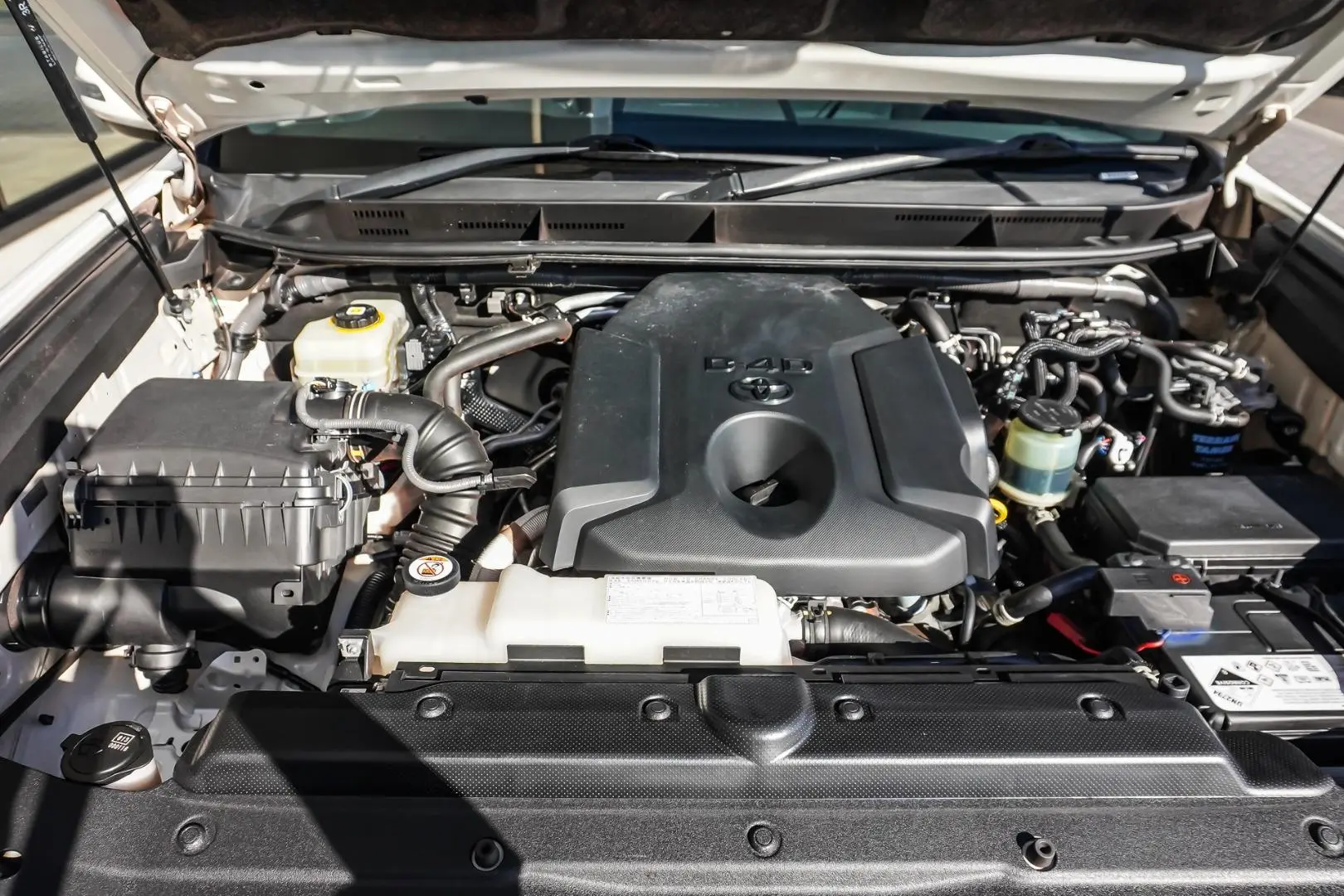 2021 Toyota Landcruiser Prado Gallery Image 24