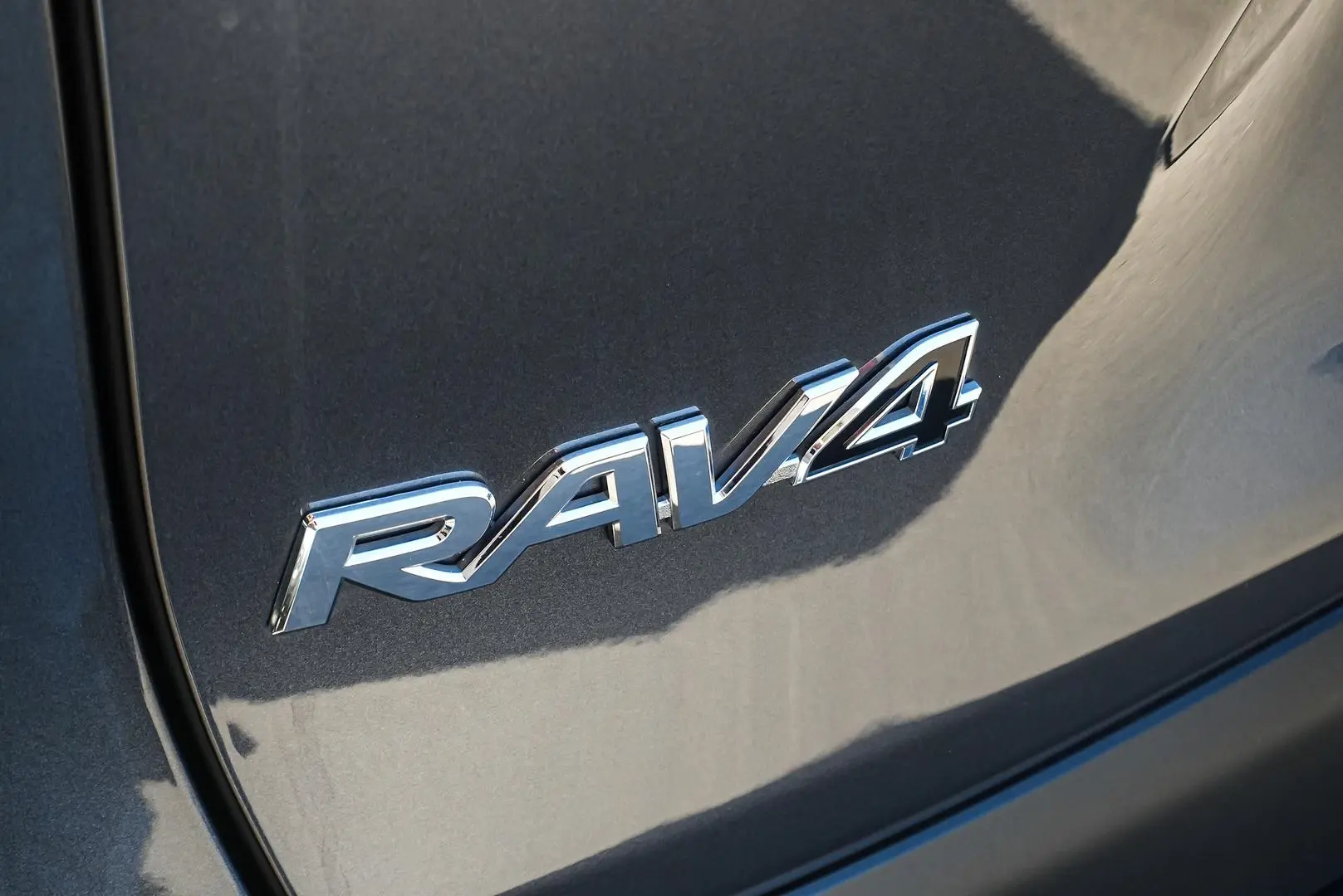 2024 Toyota RAV4 Gallery Image 15