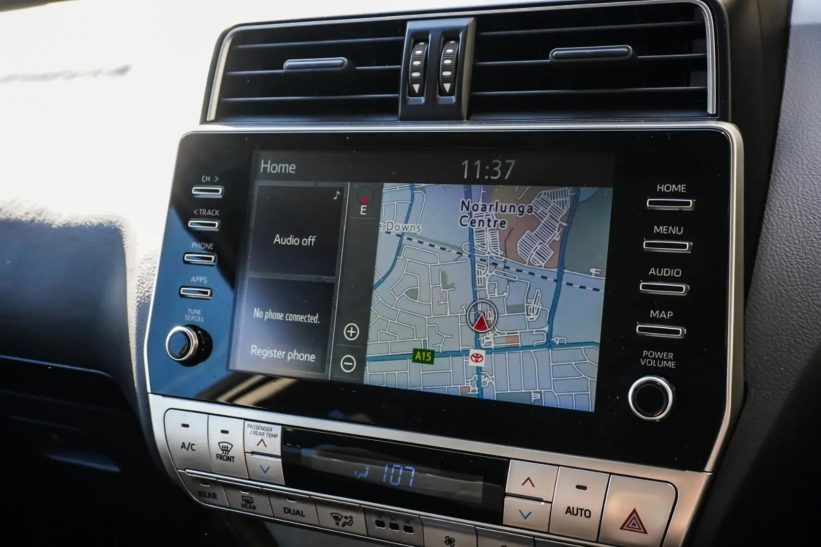 2021 Toyota Landcruiser Prado Gallery Image 25