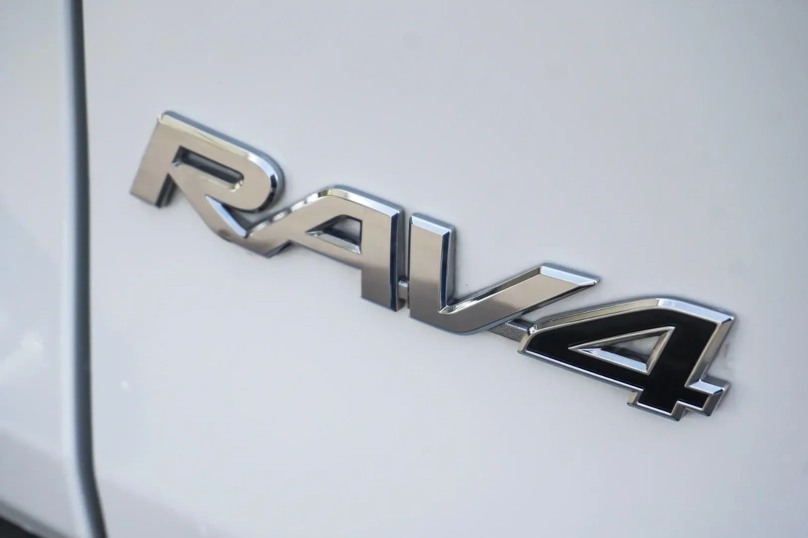 2023 Toyota RAV4 Gallery Image 16