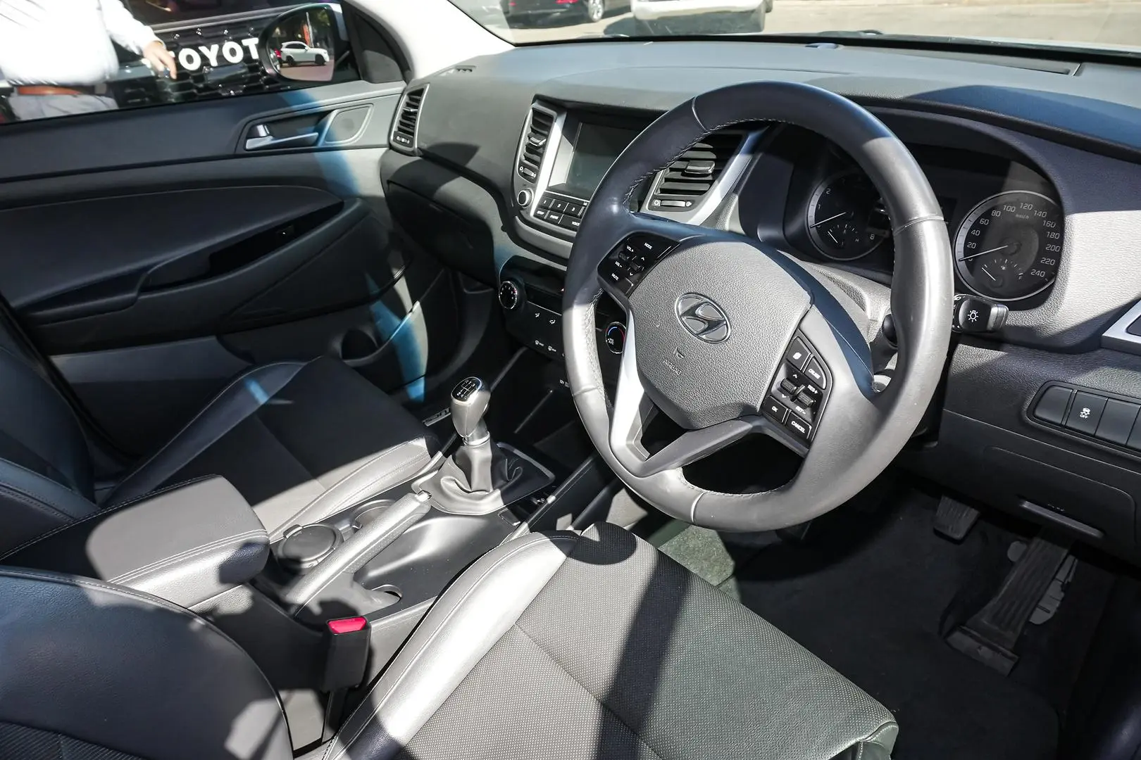 2016 Hyundai Tucson Gallery Image 15