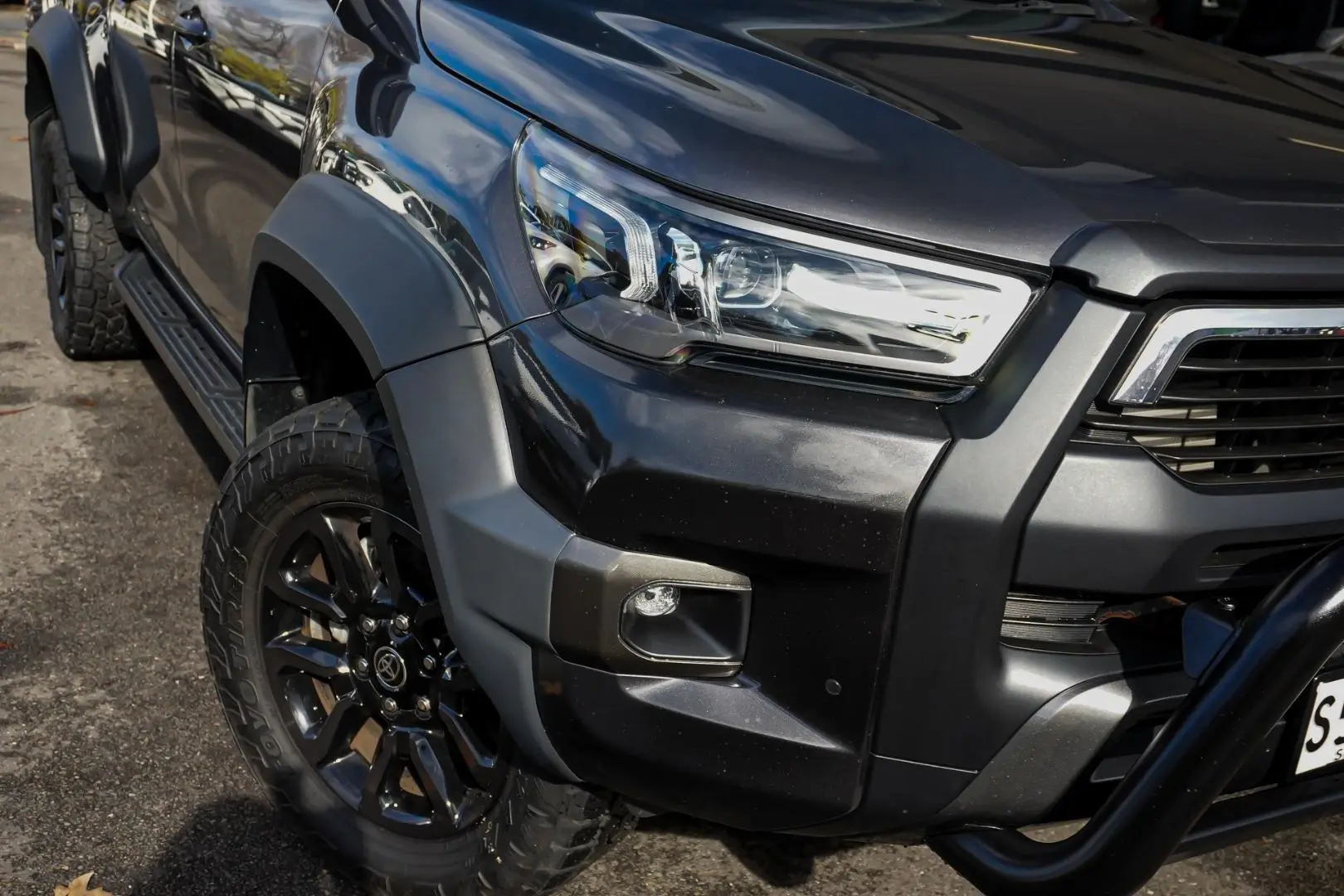 2023 Toyota Hilux Gallery Image 10