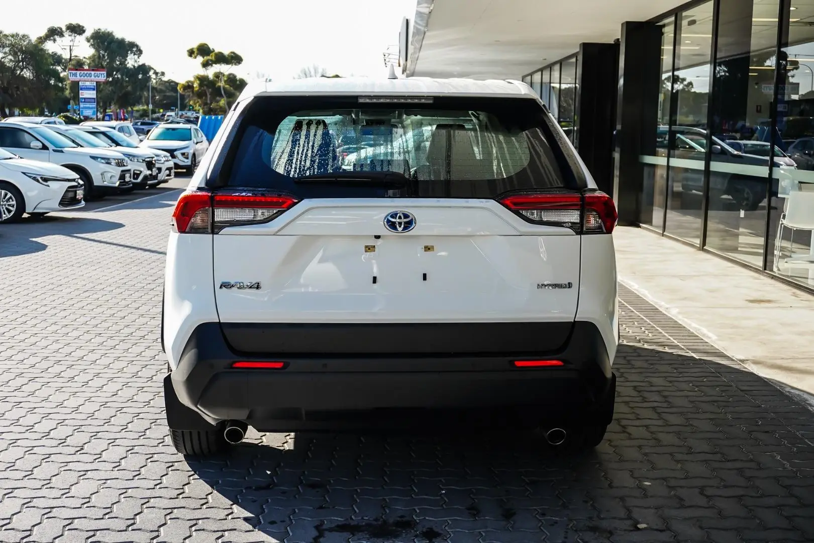 2022 Toyota RAV4 Gallery Image 6