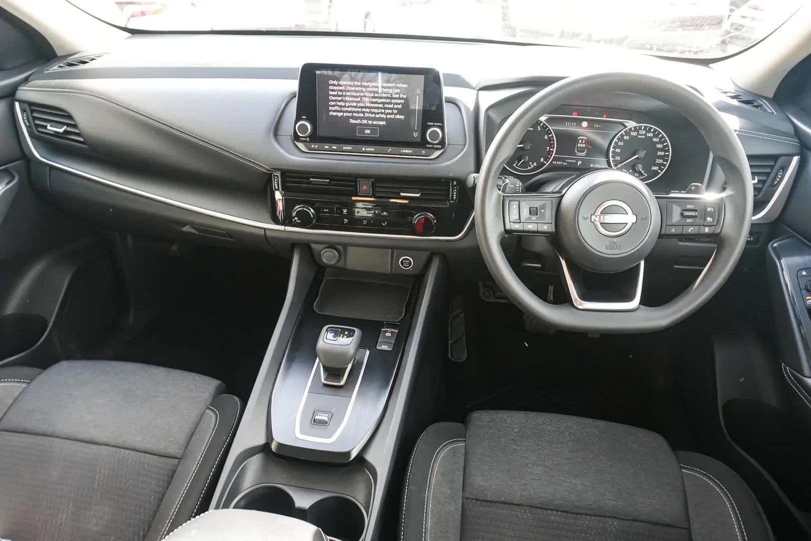 2022 Nissan QASHQAI Gallery Image 9