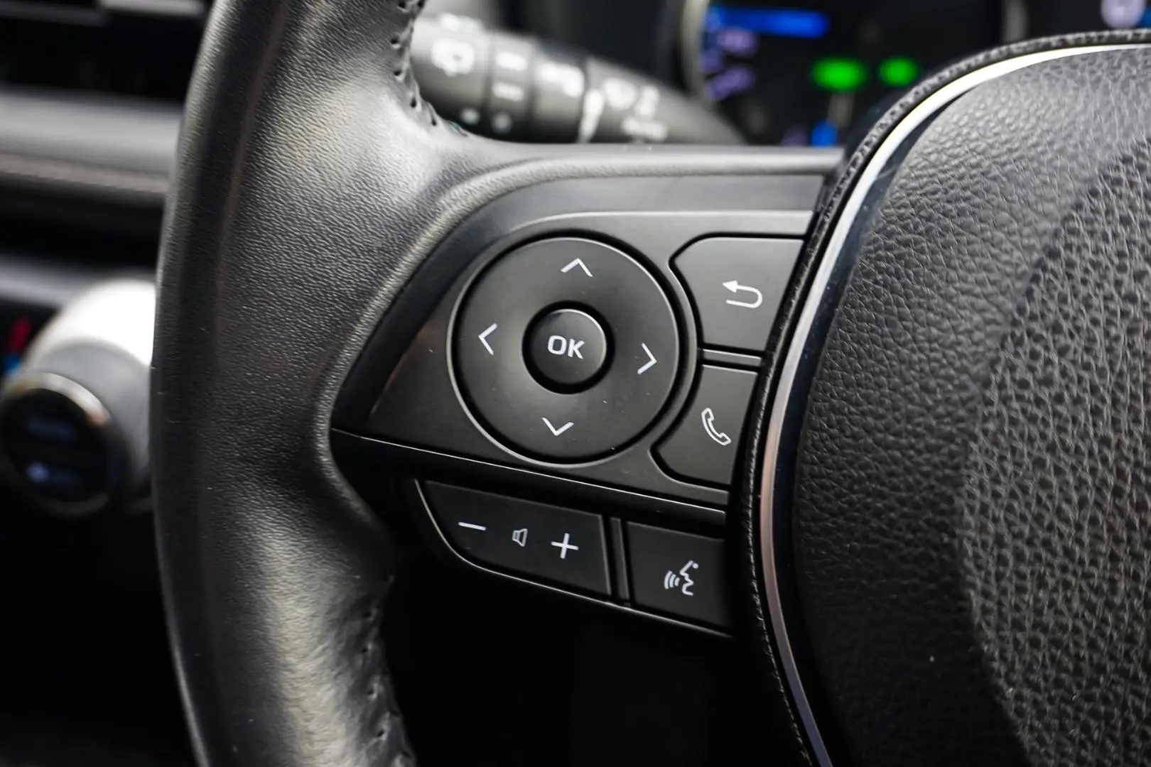 2020 Toyota RAV4 Gallery Image 19