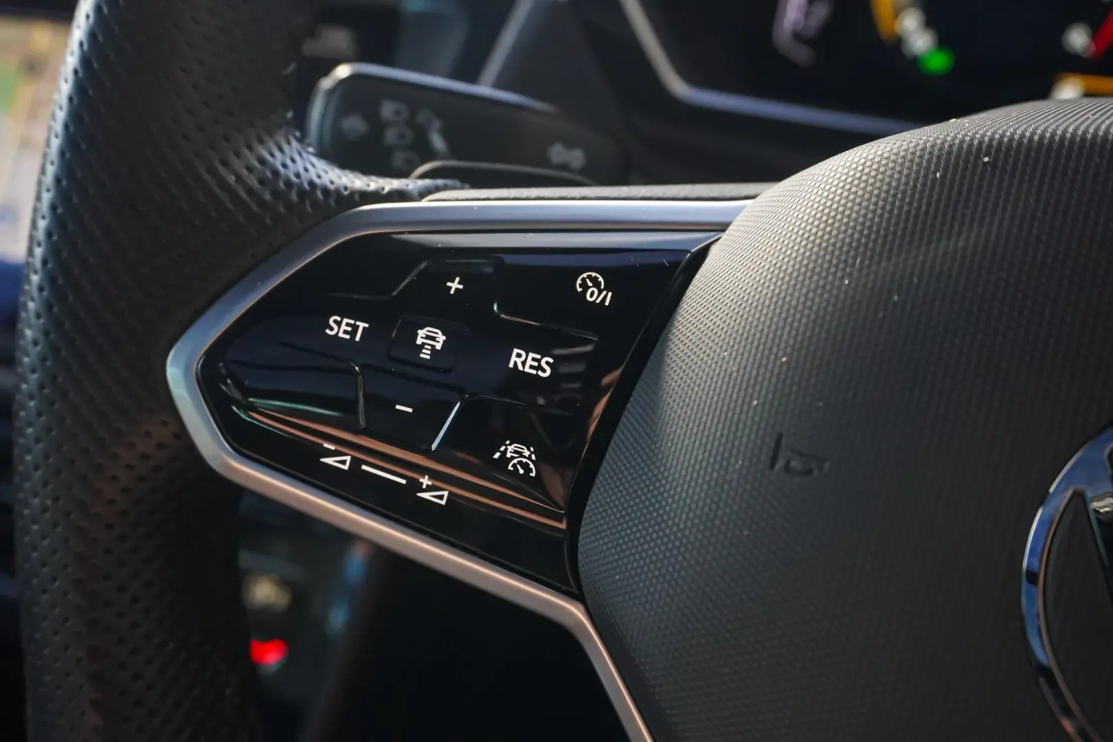 2022 Volkswagen Tiguan Gallery Image 20