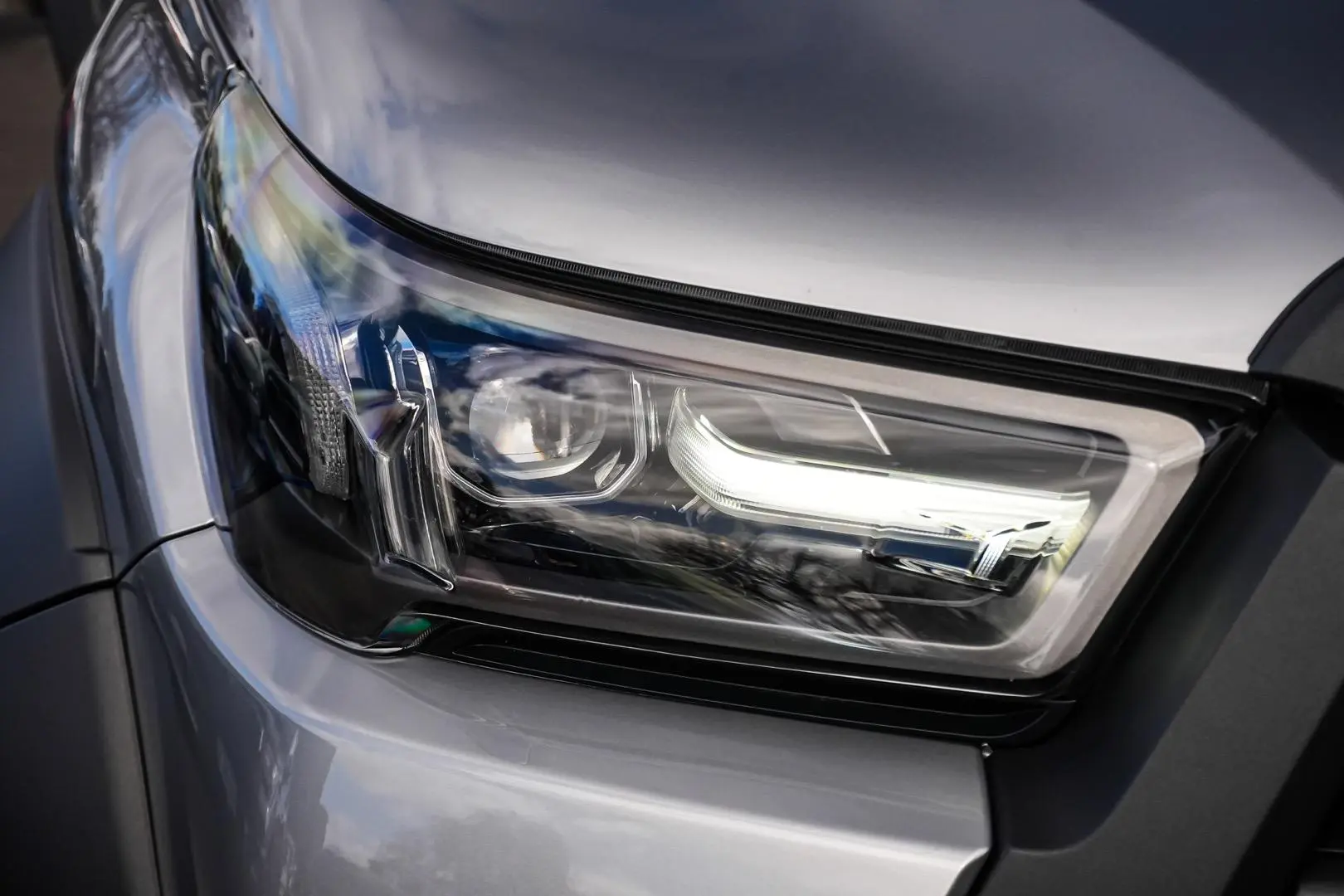 2023 Toyota Hilux Gallery Image 10
