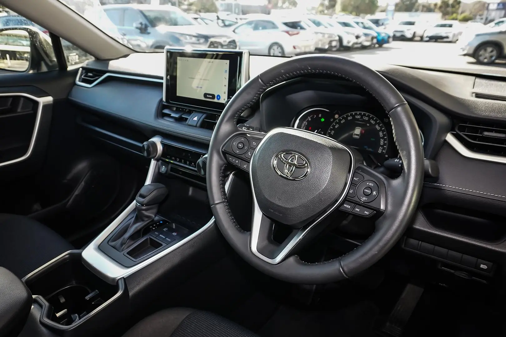 2024 Toyota RAV4 Gallery Image 6