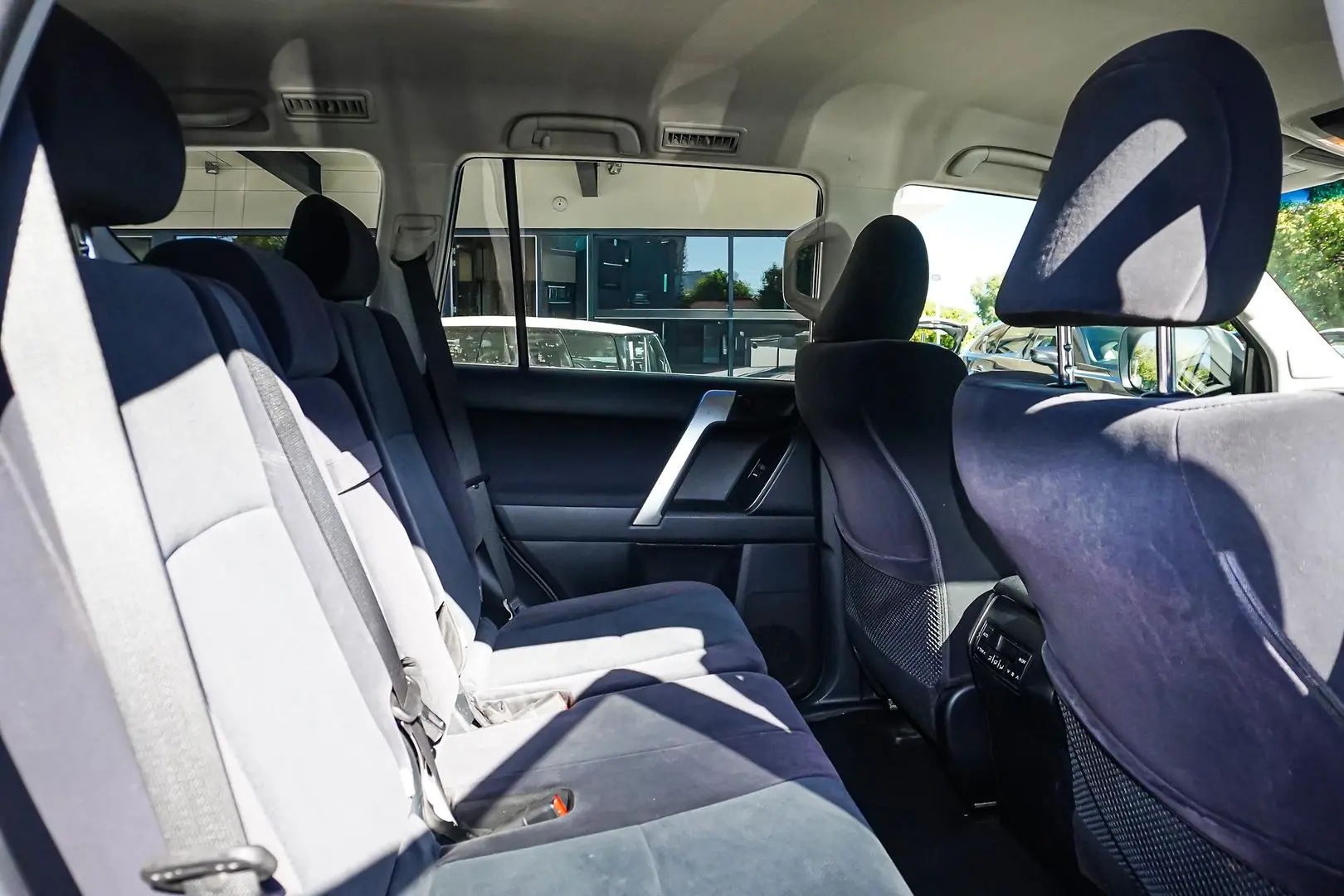 2021 Toyota Landcruiser Prado Gallery Image 7