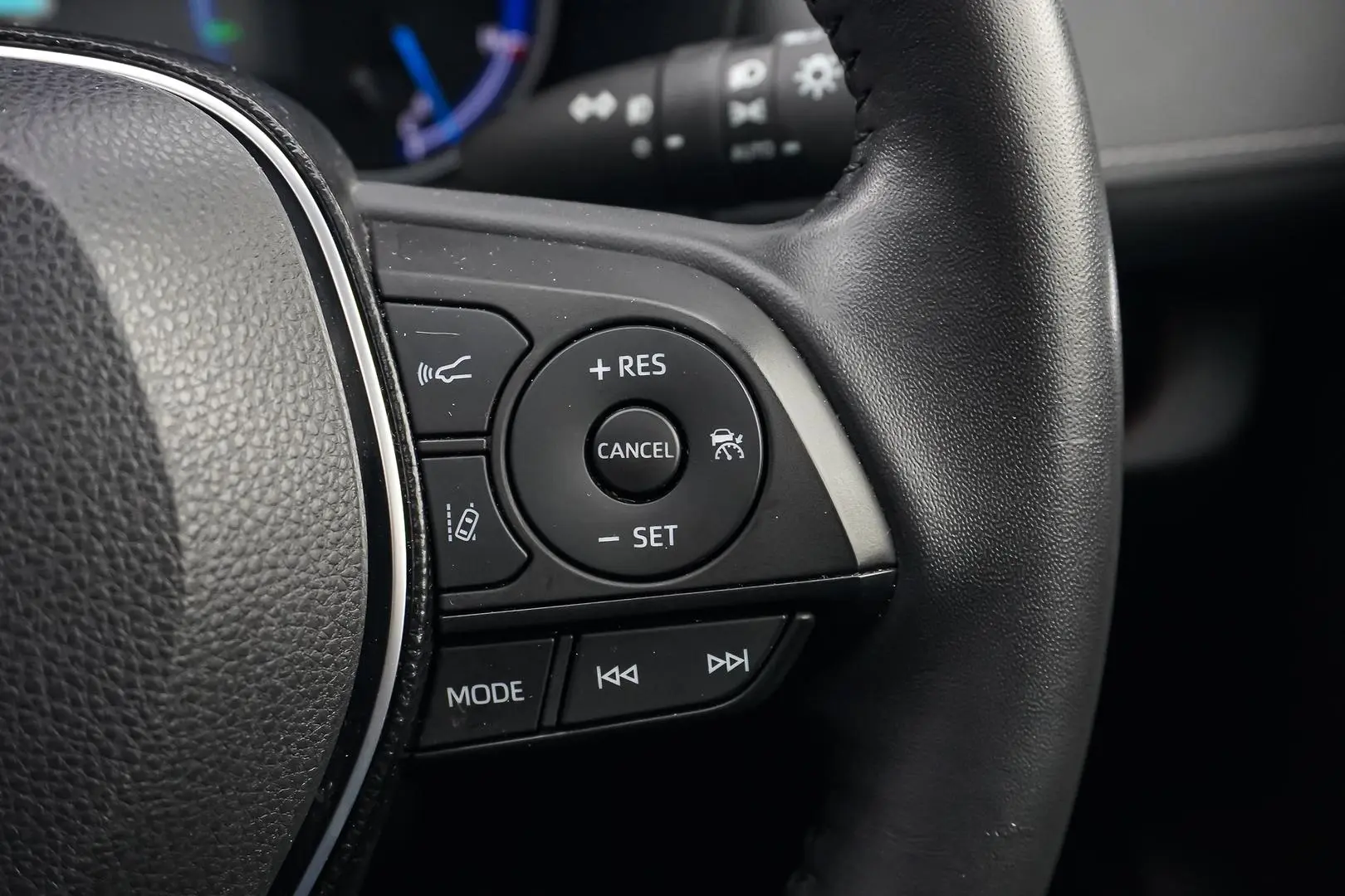 2020 Toyota RAV4 Gallery Image 20