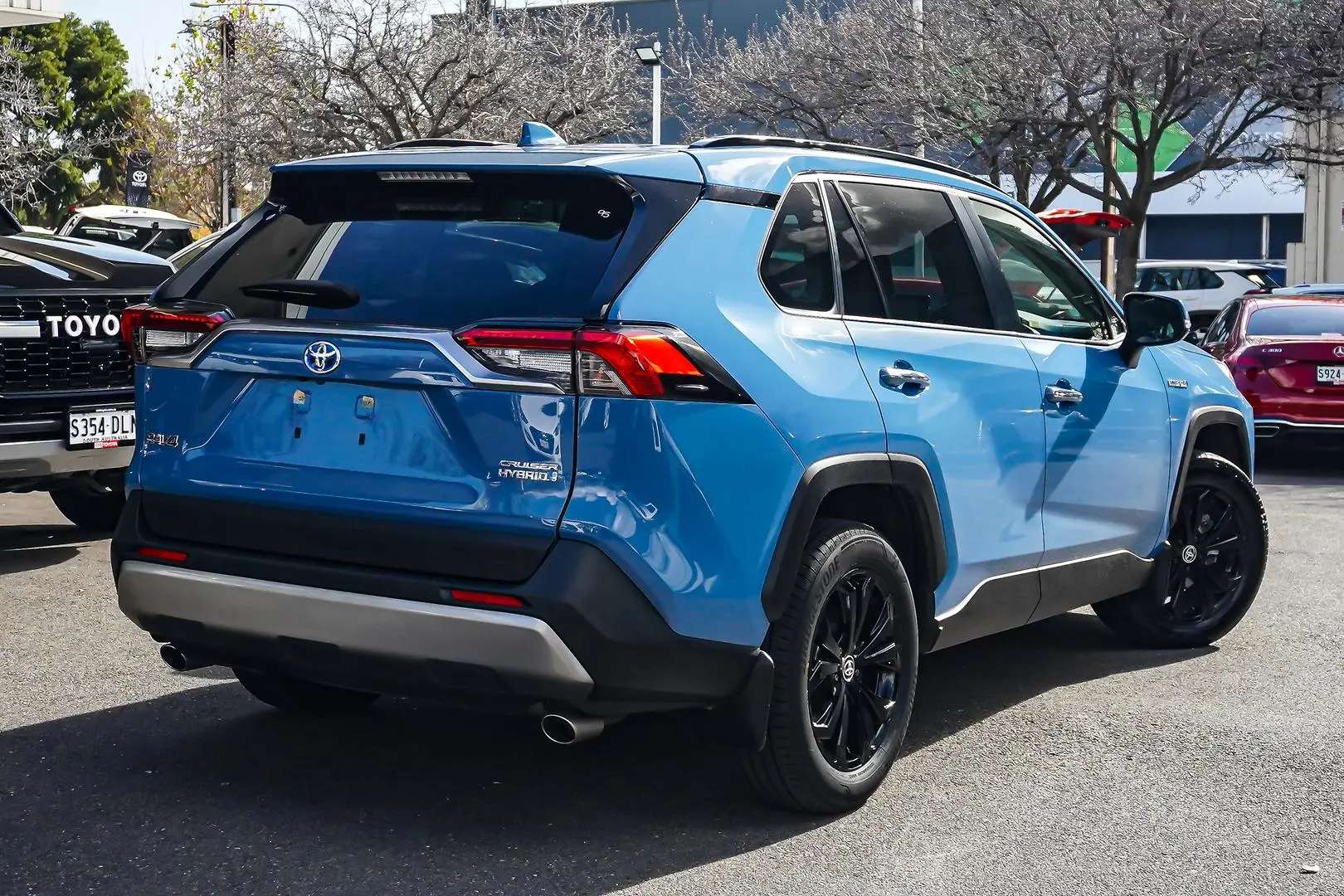 2024 Toyota RAV4 Gallery Image 3