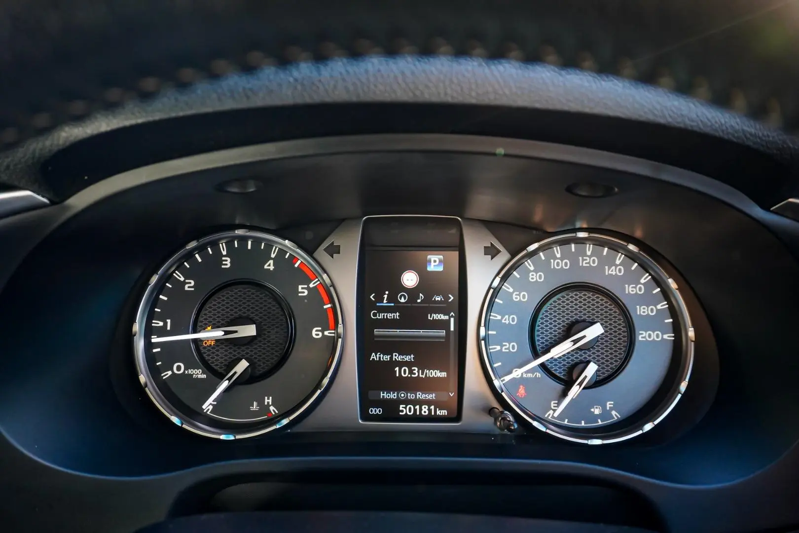 2023 Toyota Hilux Gallery Image 16