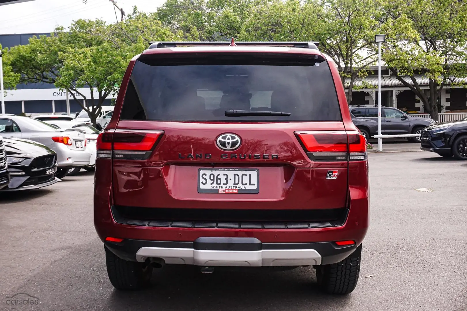 2021 Toyota Landcruiser Image 6