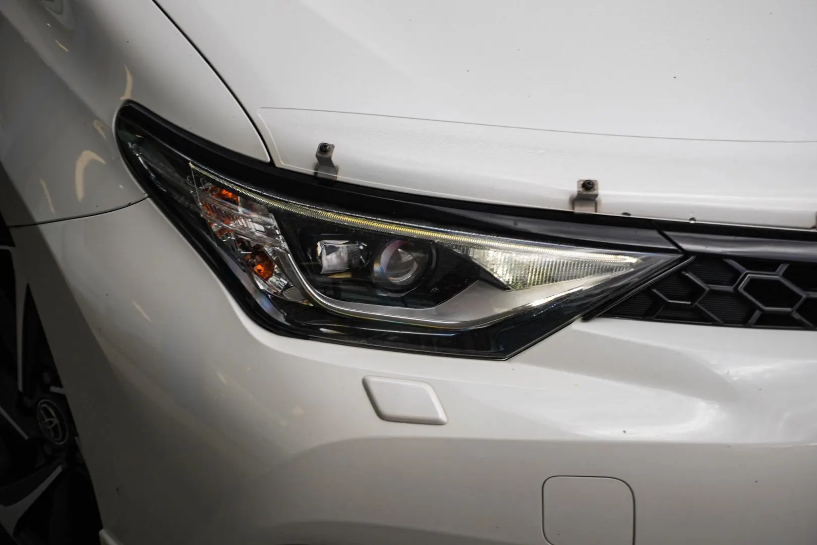 2017 Toyota Corolla Gallery Image 12