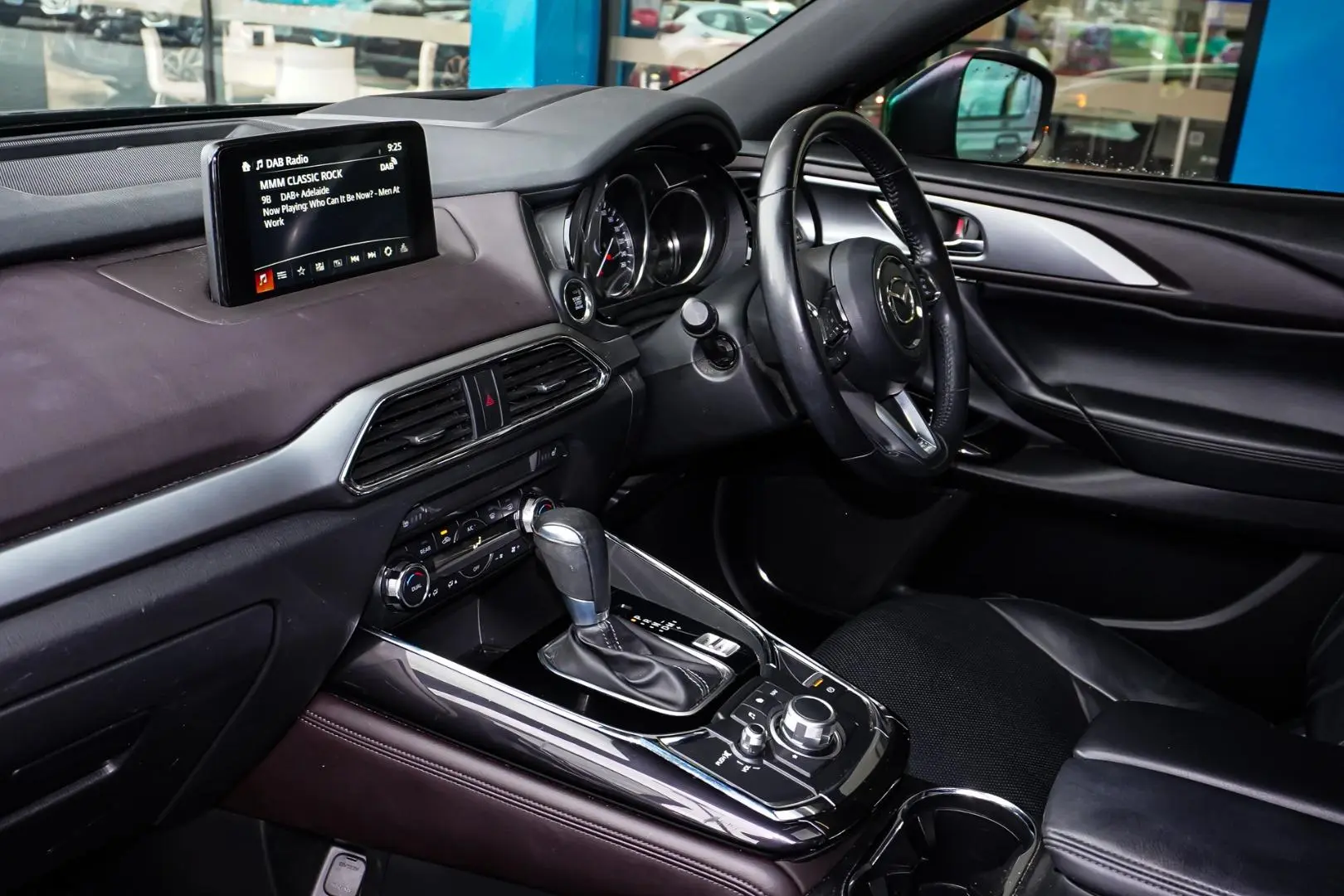 2017 Mazda CX-9 Gallery Image 12