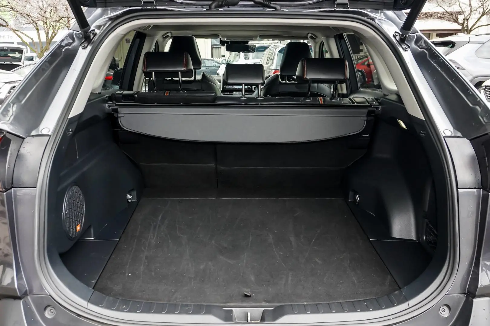 2022 Toyota RAV4 Gallery Image 10