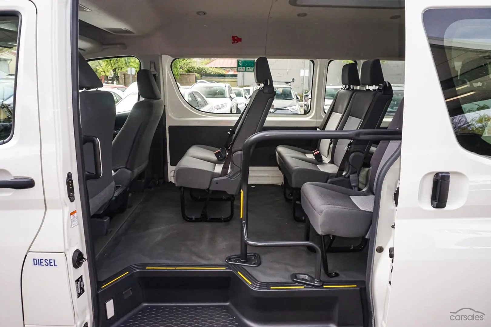 2019 Toyota Hiace Image 8