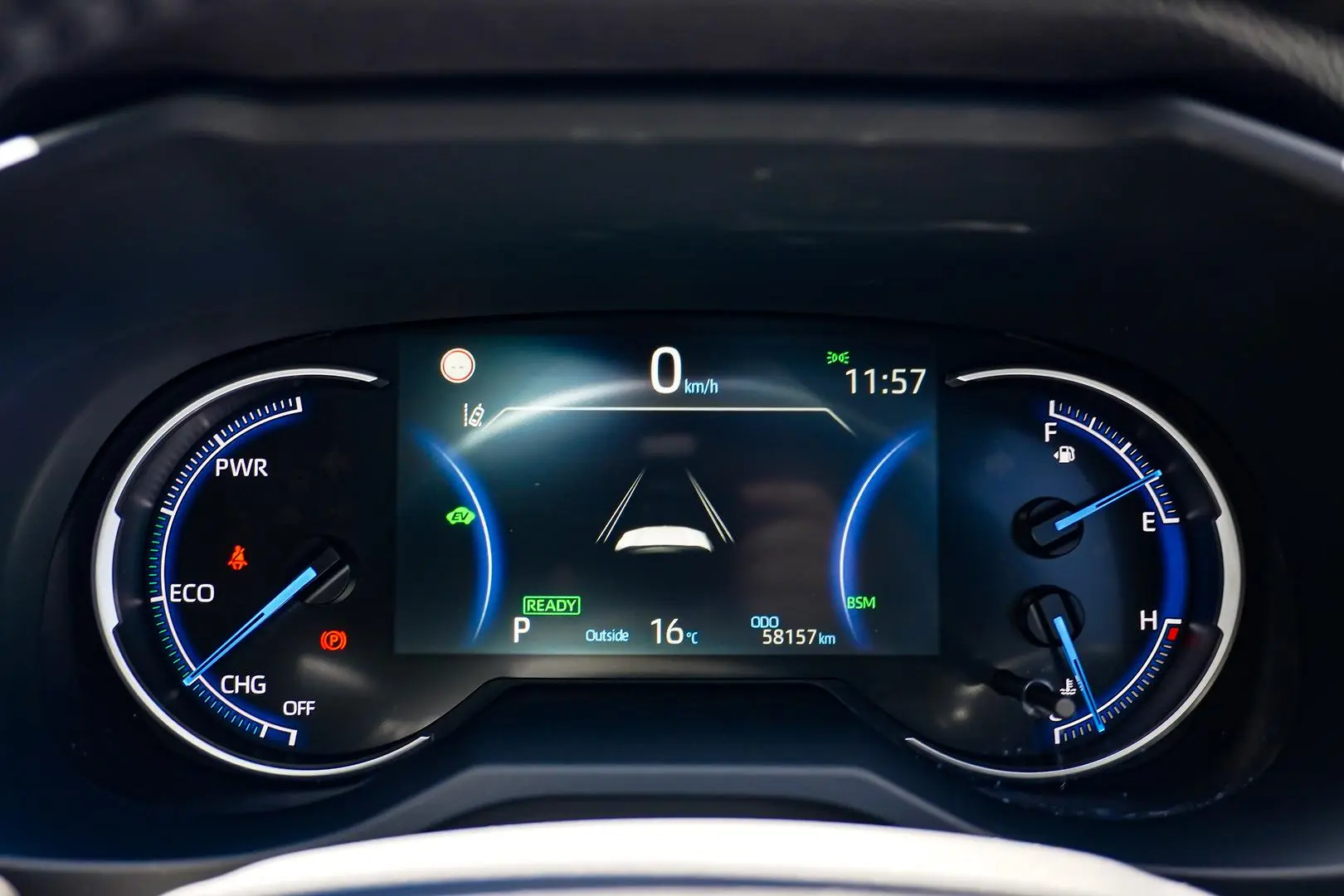 2024 Toyota RAV4 Gallery Image 18