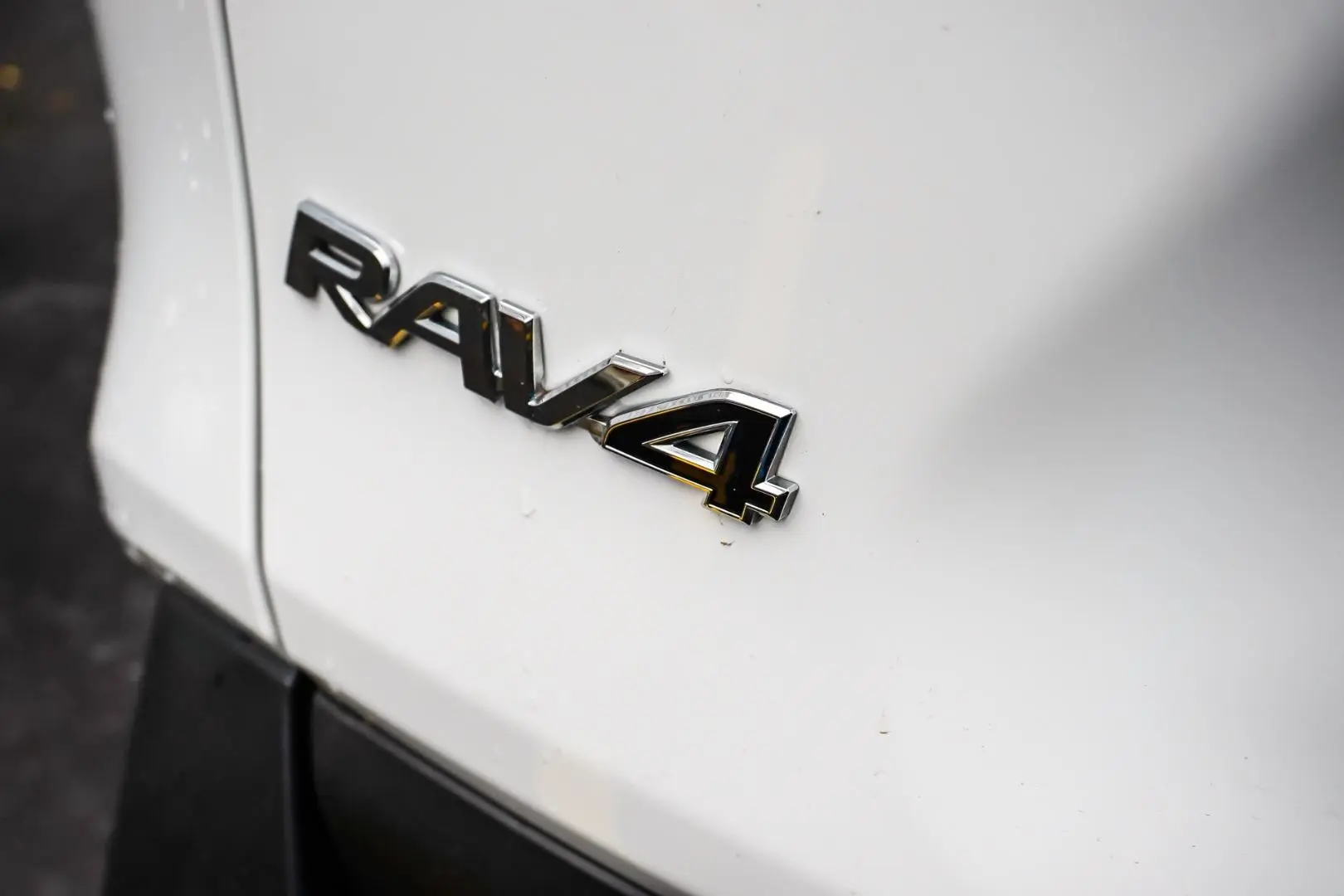 2022 Toyota RAV4 Gallery Image 15