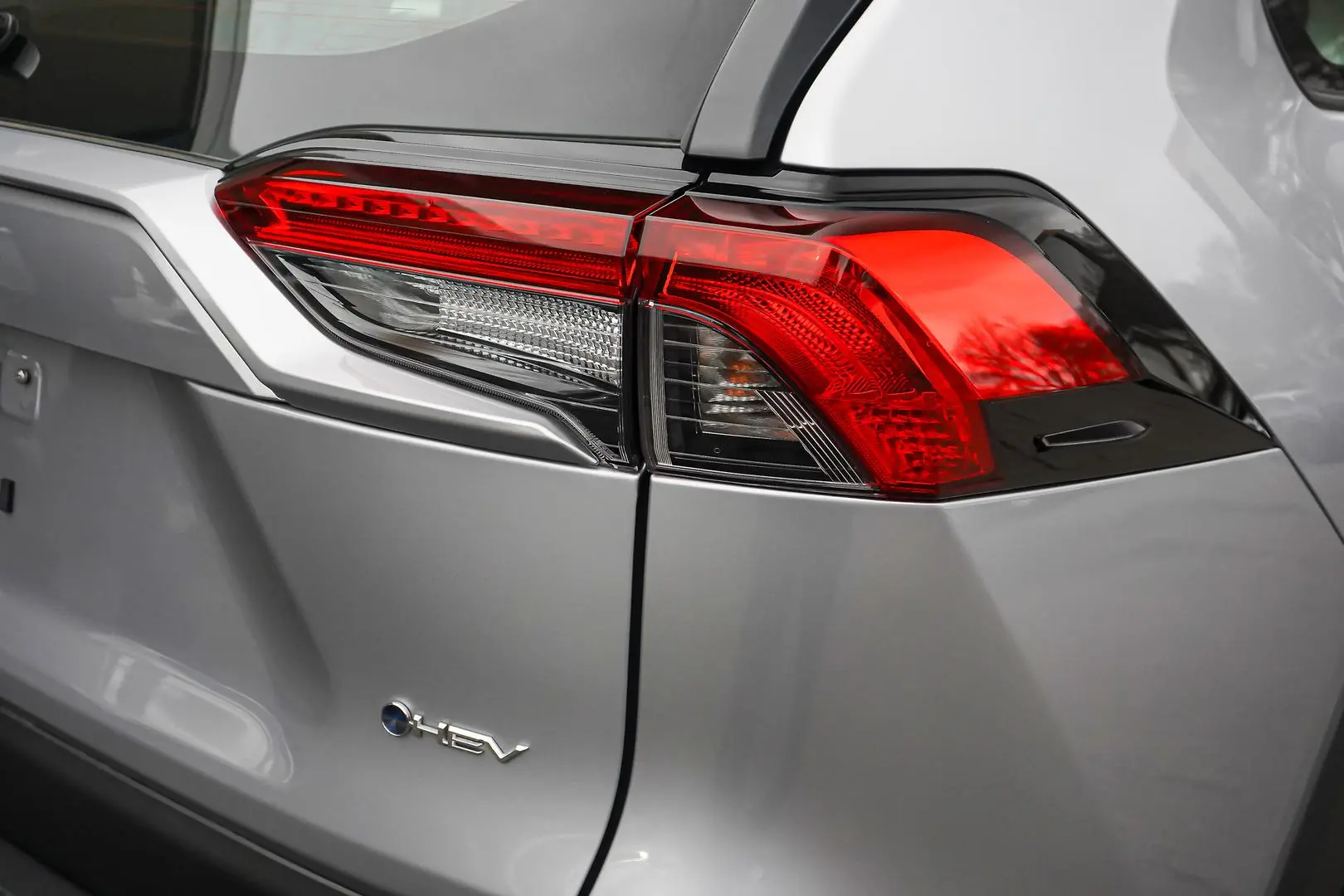 2025 Toyota RAV4 Gallery Image 13