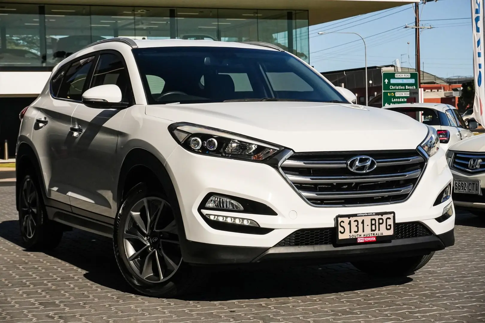2017 Hyundai Tucson Gallery Image 2
