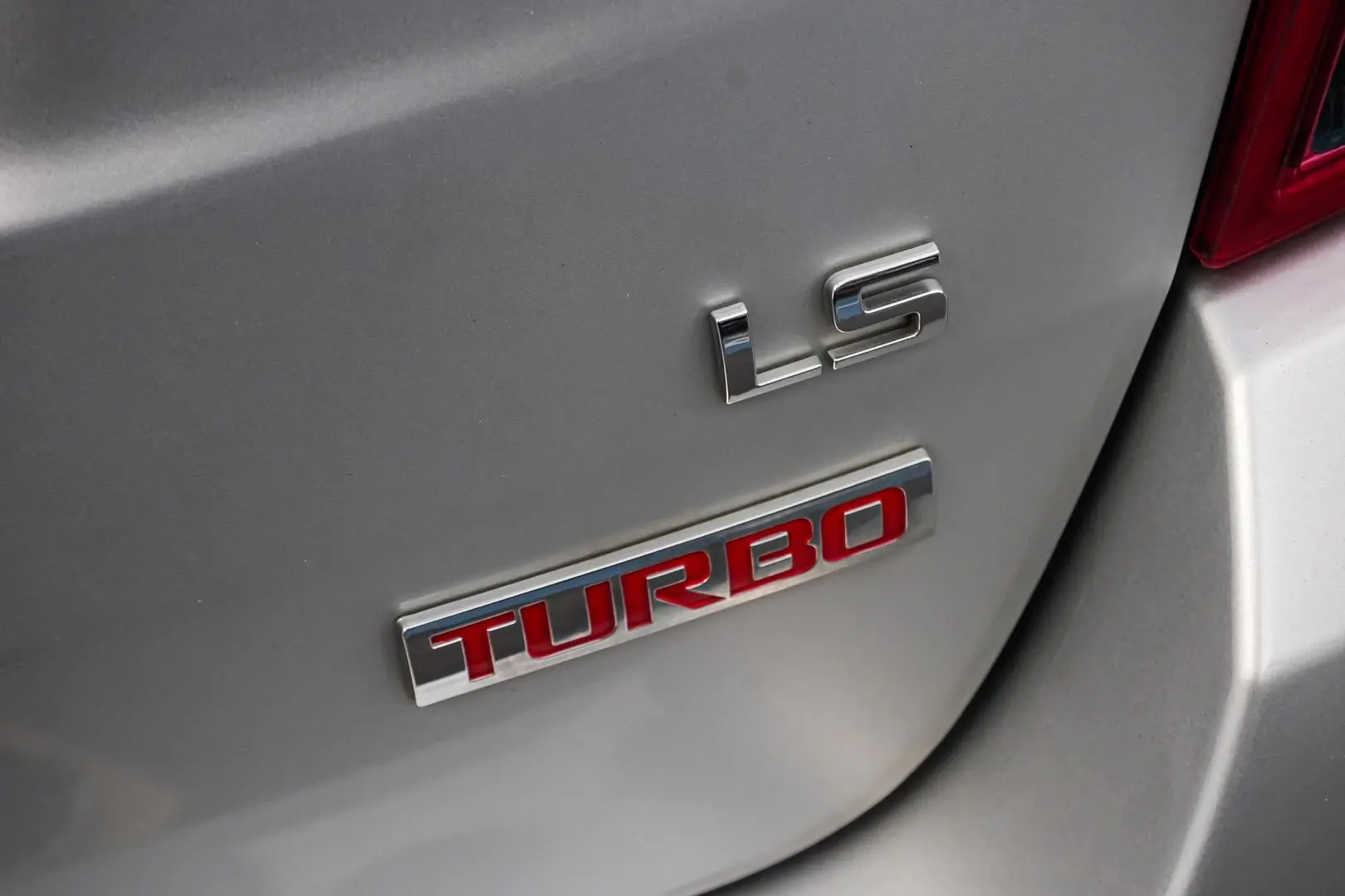 2017 Holden Trax Gallery Image 16