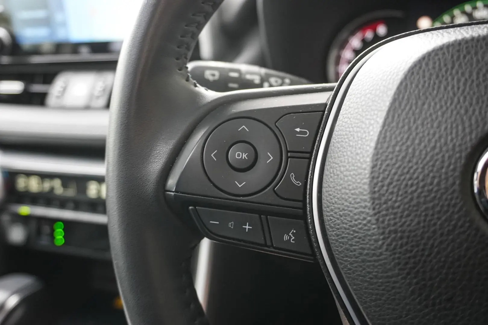 2022 Toyota RAV4 Gallery Image 19