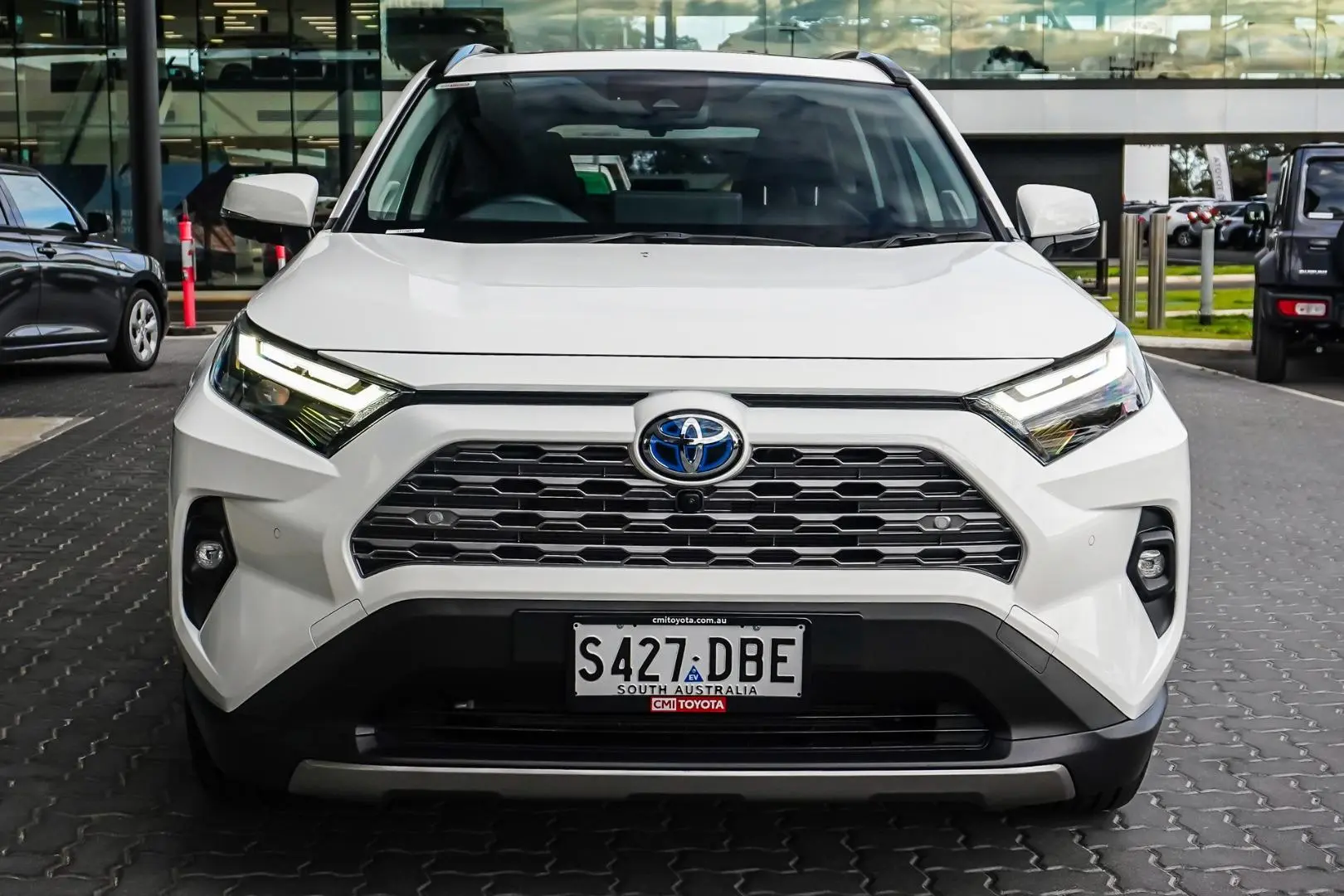 2024 Toyota RAV4 Gallery Image 4