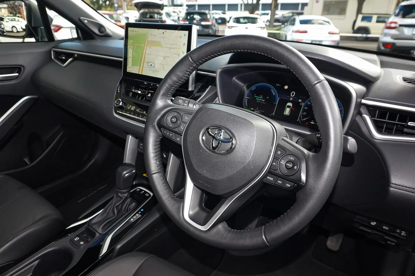 2025 Toyota Corolla Cross Gallery Image 7