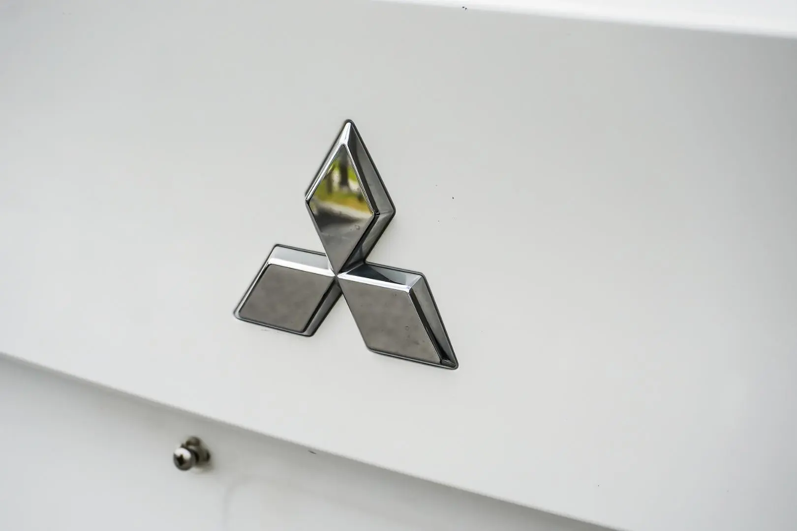 2023 Mitsubishi Outlander Gallery Image 16