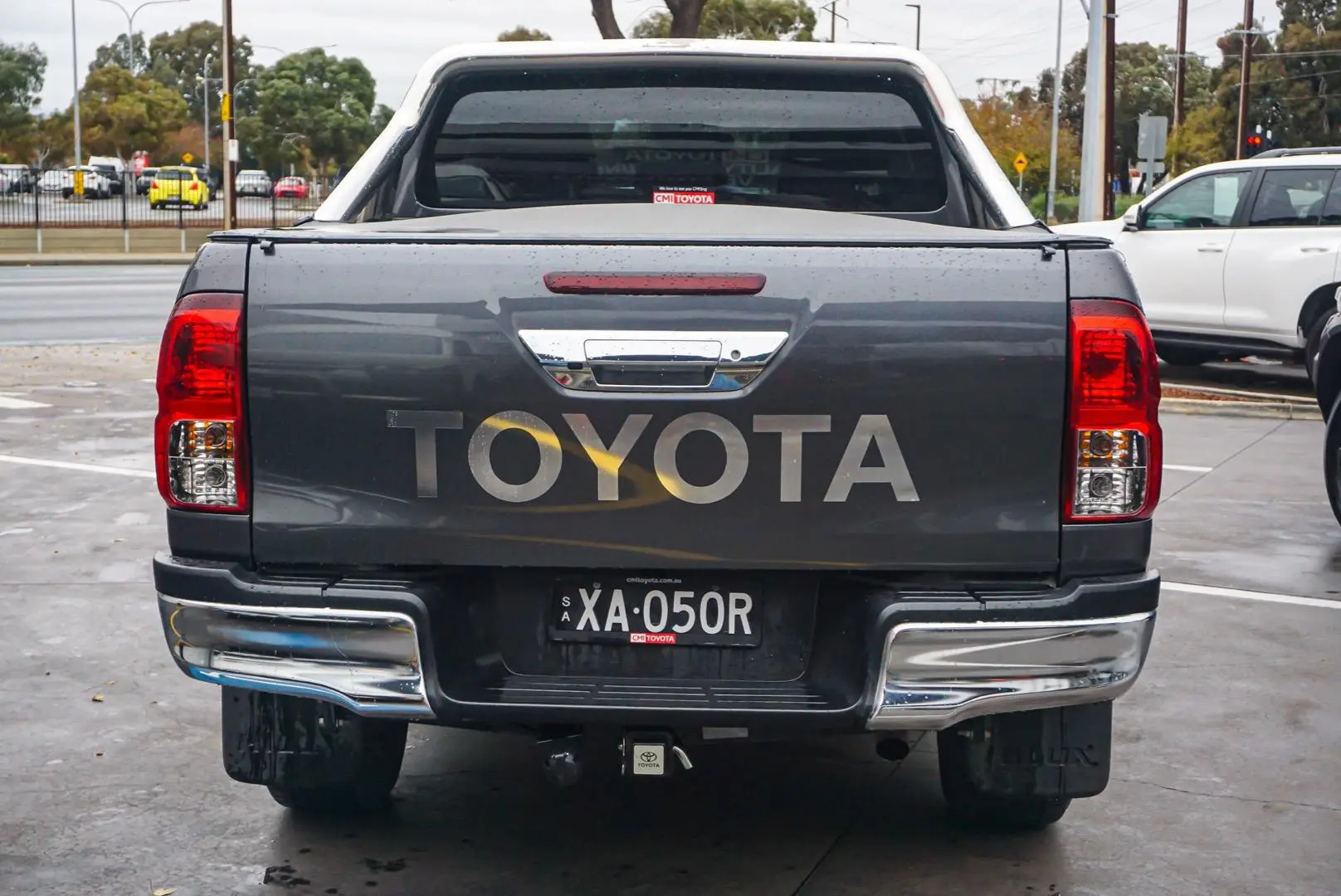 2019 Toyota Hilux Gallery Image 5