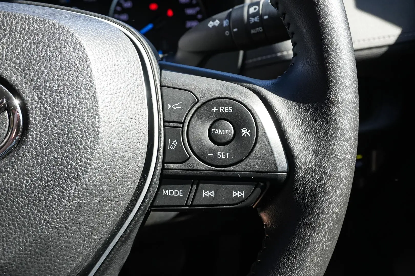 2022 Toyota RAV4 Gallery Image 22