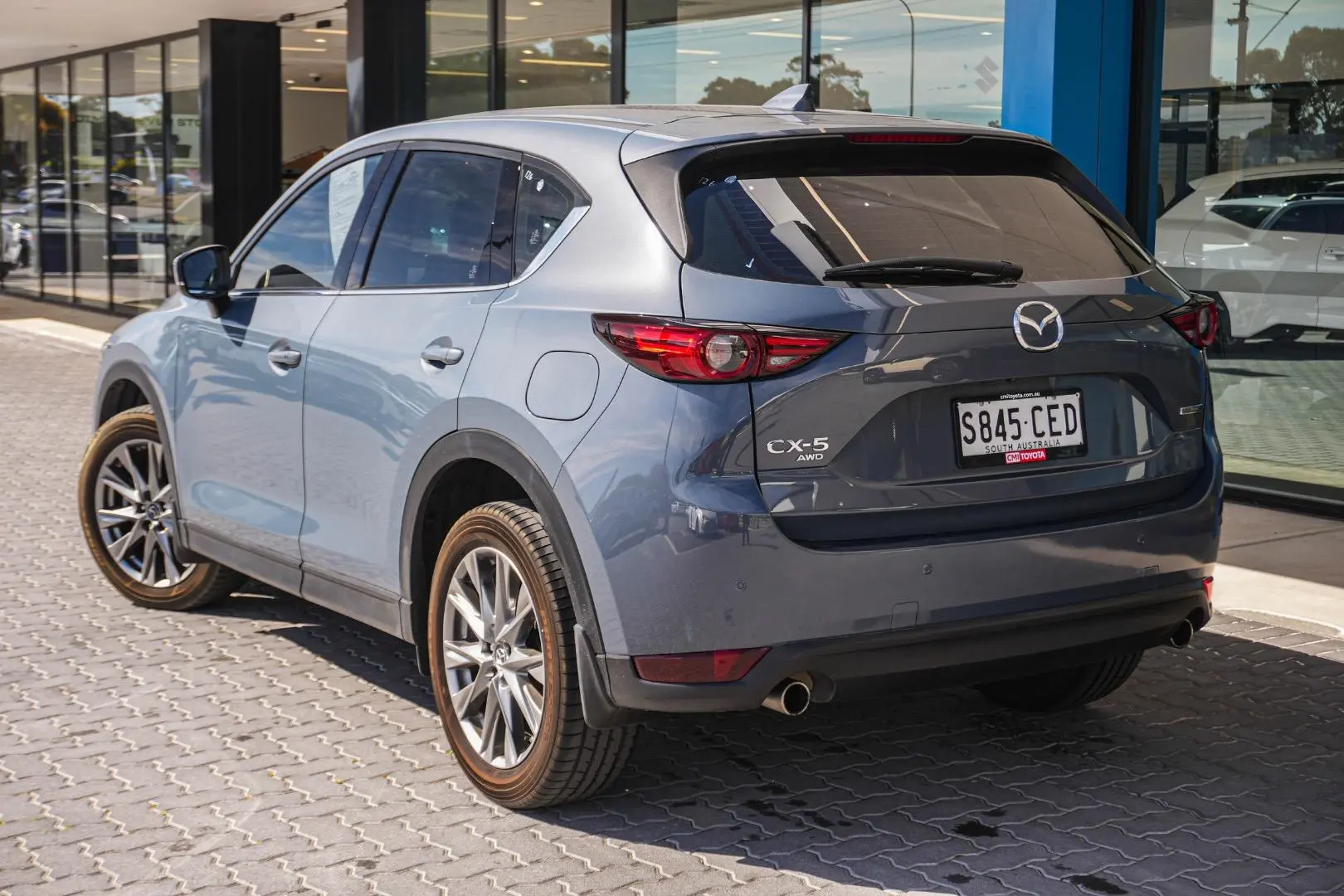 2020 Mazda CX-5 Gallery Image 3