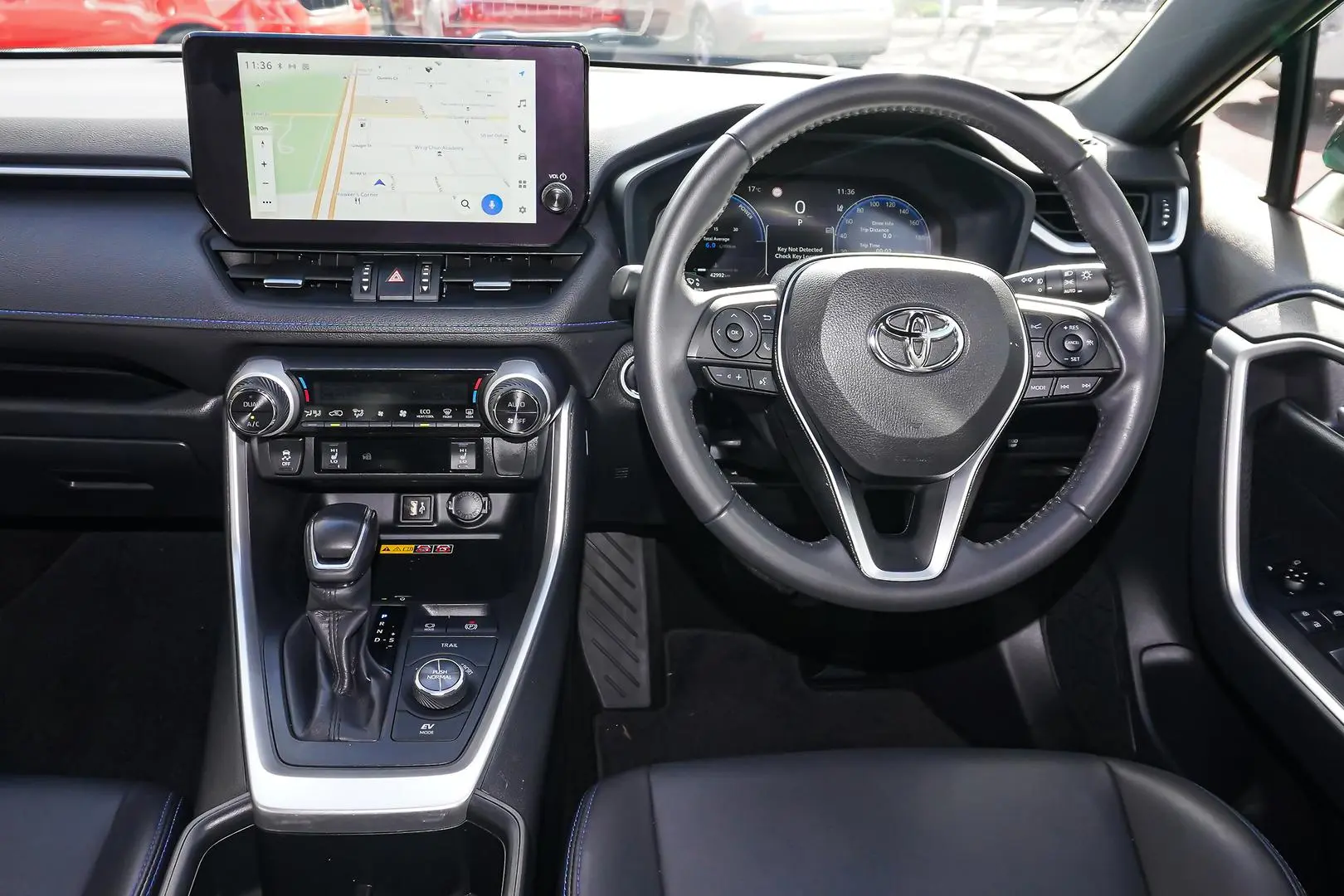 2024 Toyota RAV4 Gallery Image 8