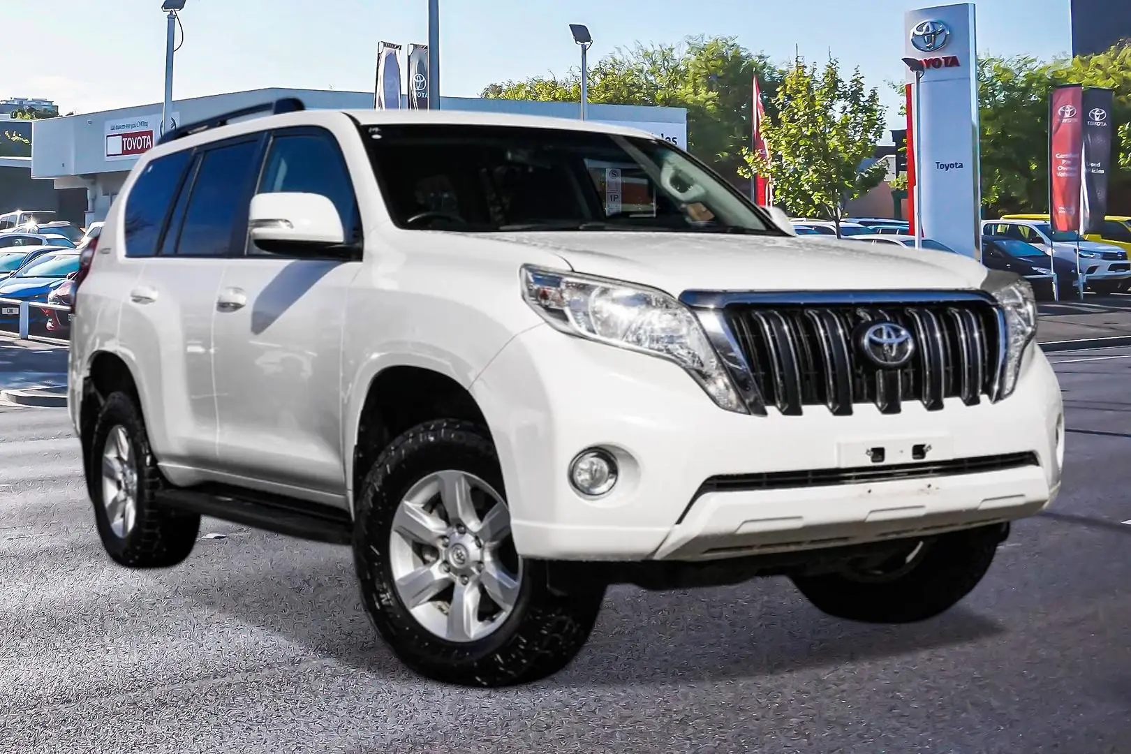2014 Toyota Landcruiser Prado Gallery Image 1