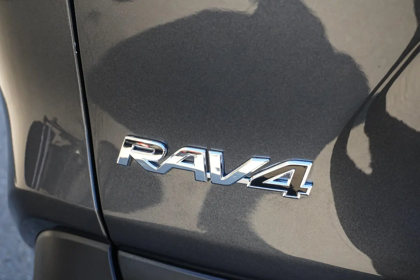 2024 Toyota RAV4 Gallery Image 14