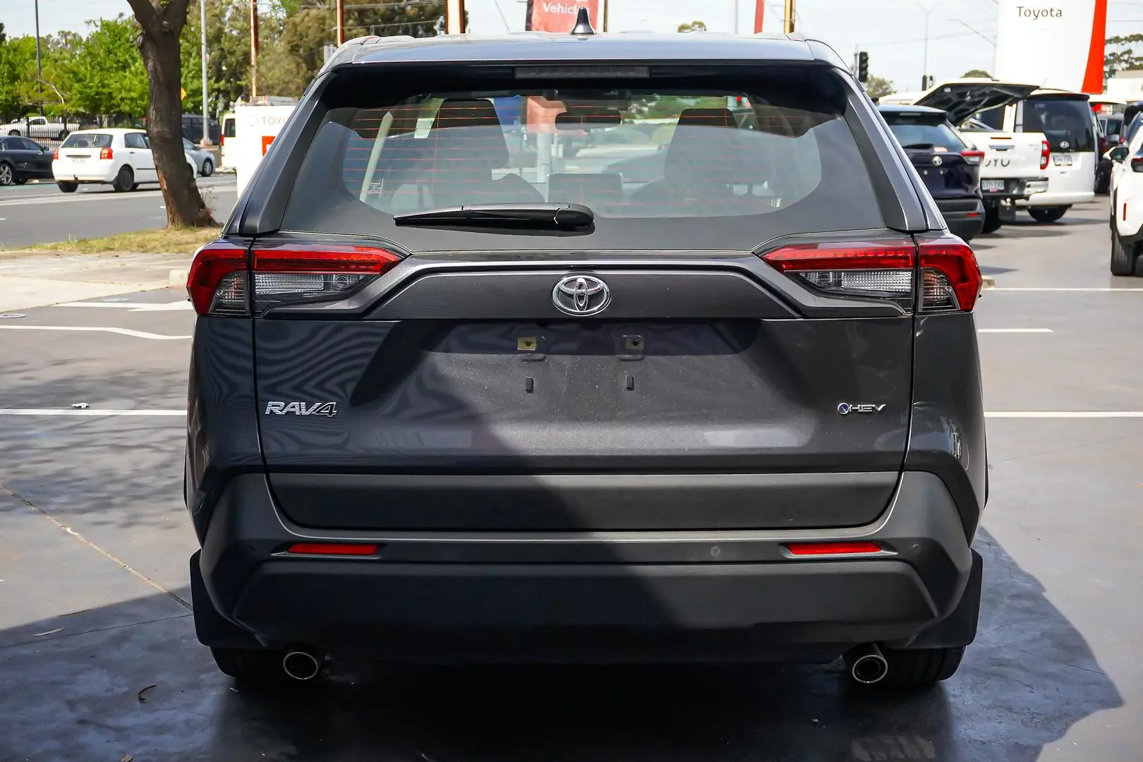 2025 Toyota RAV4 Gallery Image 6