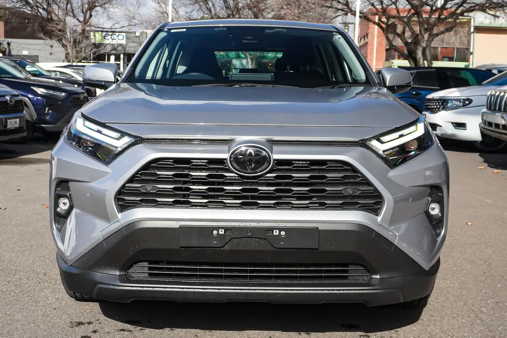 2025 Toyota RAV4 Gallery Image 4