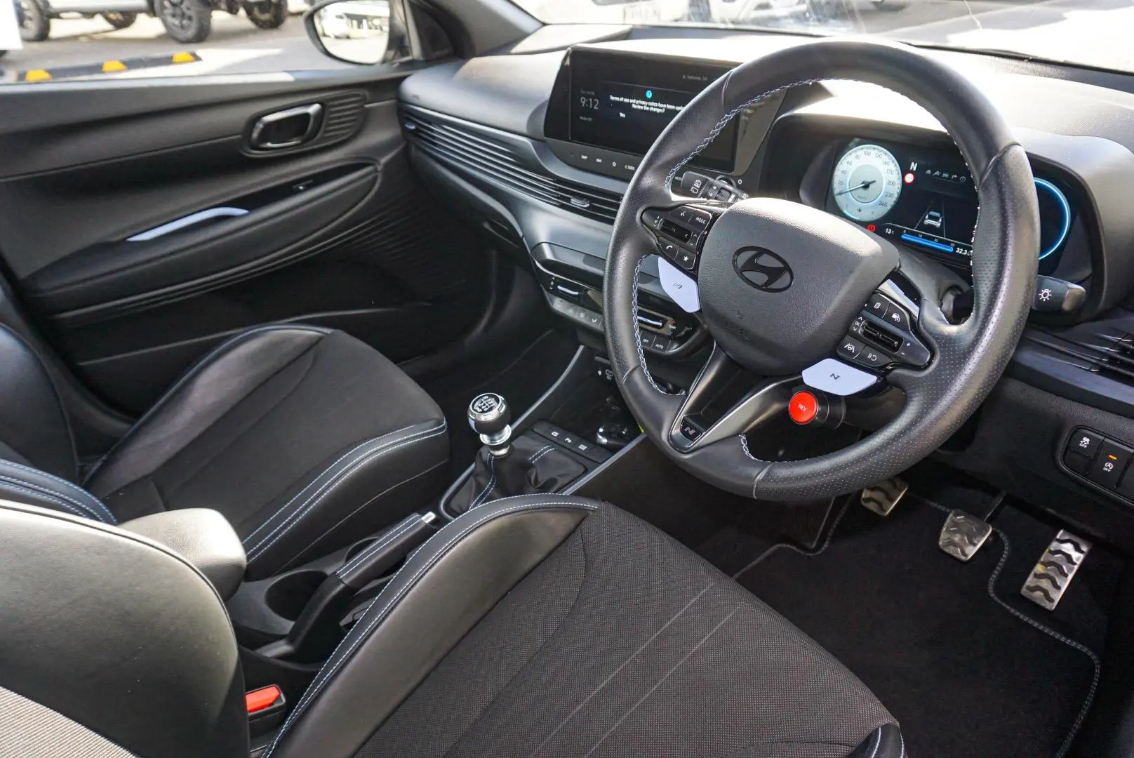 2024 Hyundai i20 Gallery Image 7