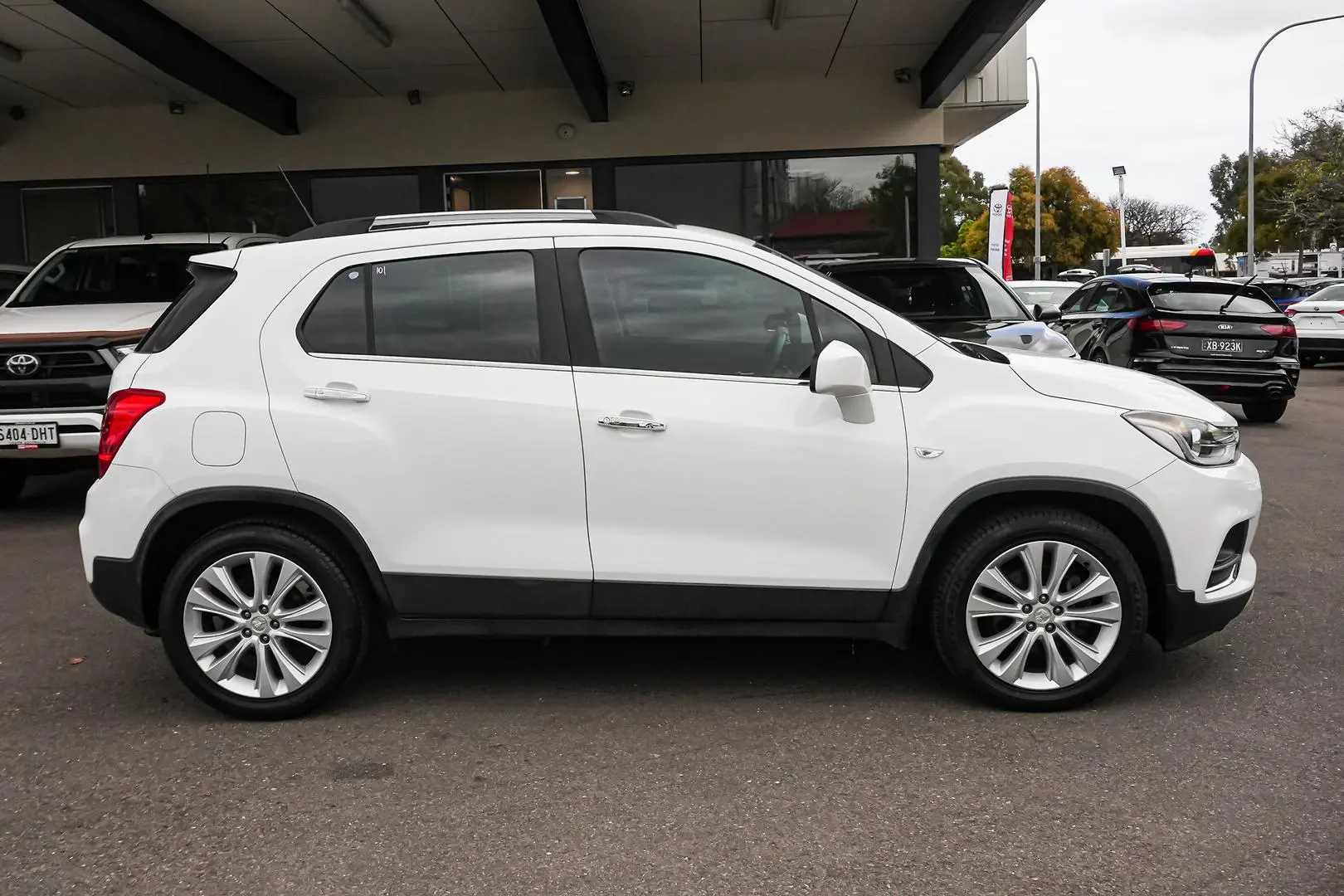 2017 Holden Trax Gallery Image 3